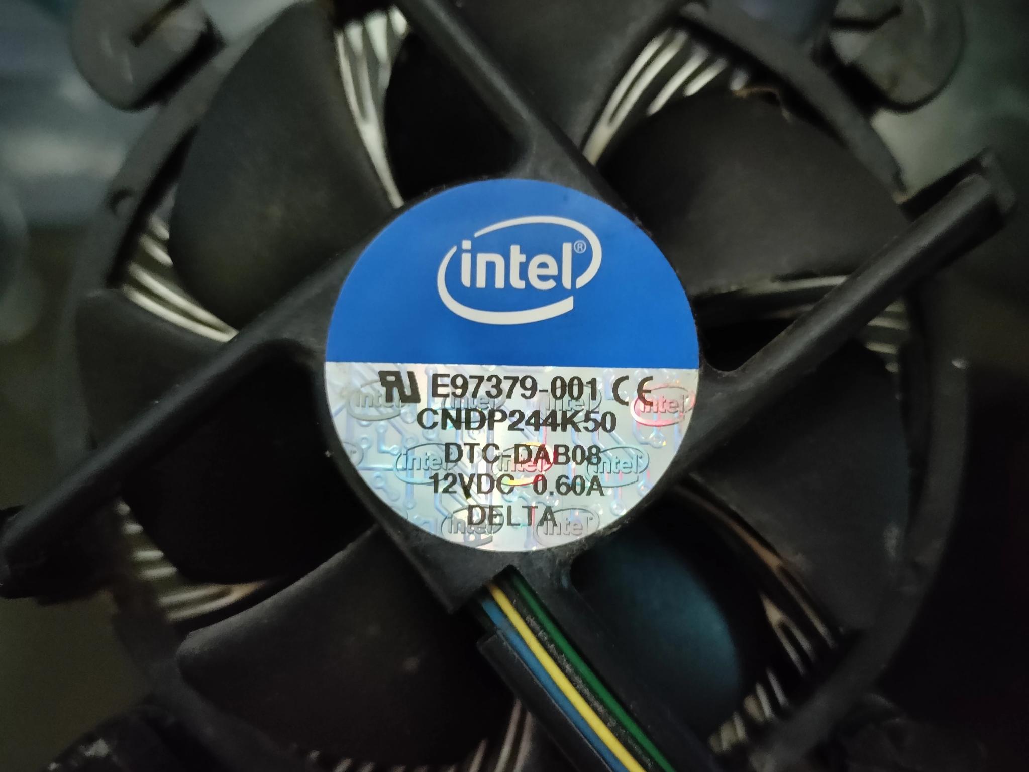 Intel Core i5-3570 CPU (3.4 GHz) + Stock Cooler!!! 😎