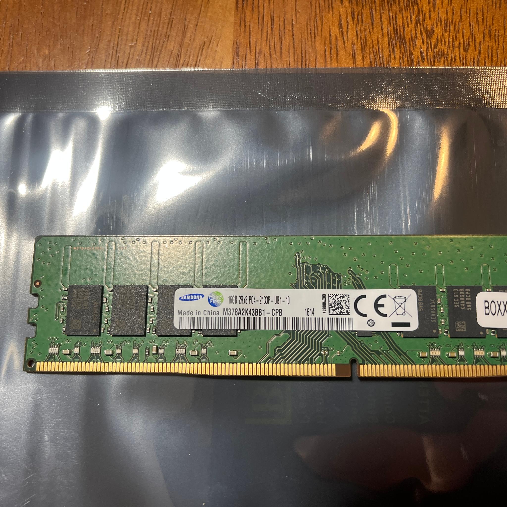 Samsung 16GB PC4-2133P DDR4 17000 2Rx8 PC Memory M378A2K43BB1-CPB Tested