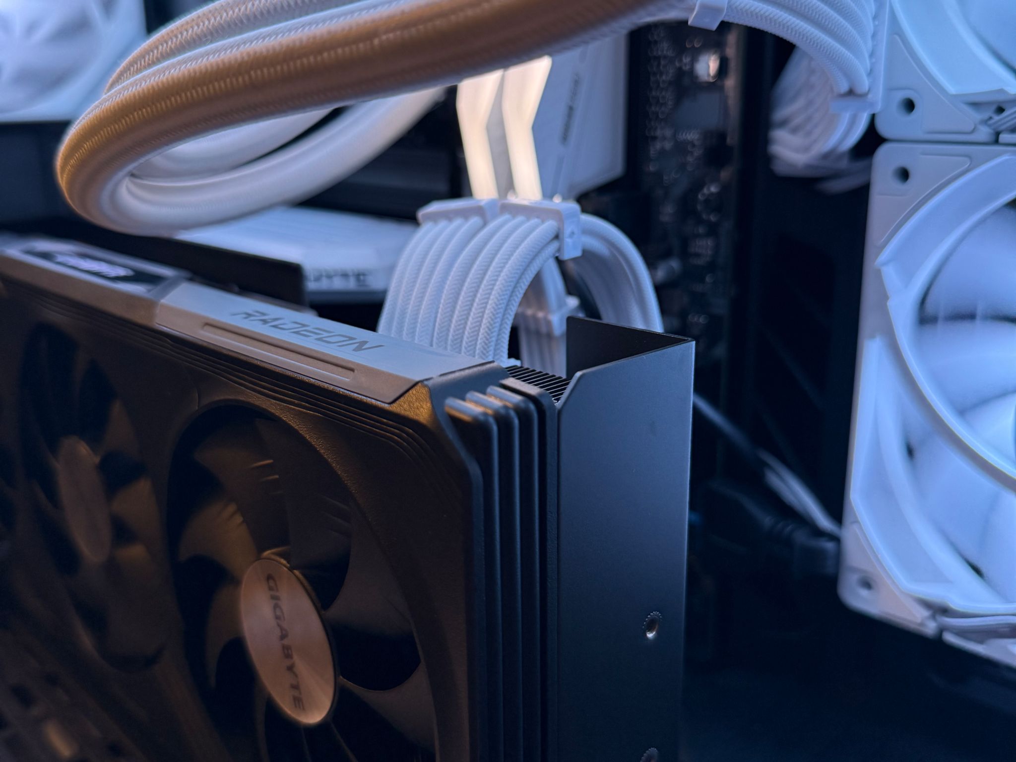 🐼 RX 7800XT | Ryzen 7 7700X | 32GB DDR5 | 1TB SSD