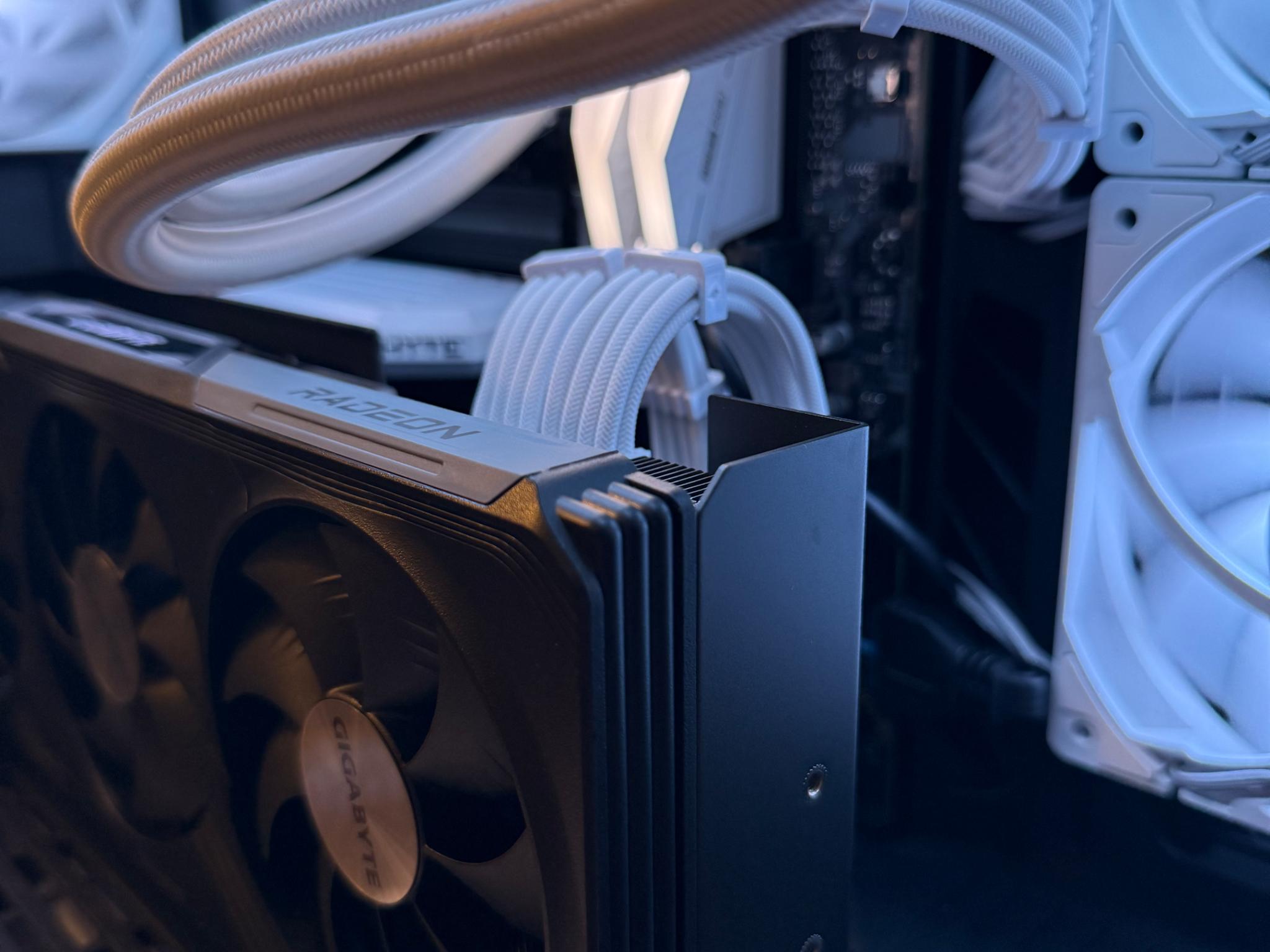 🐼 RX 7800XT | Ryzen 7 7700X | 32GB DDR5 | 1TB SSD