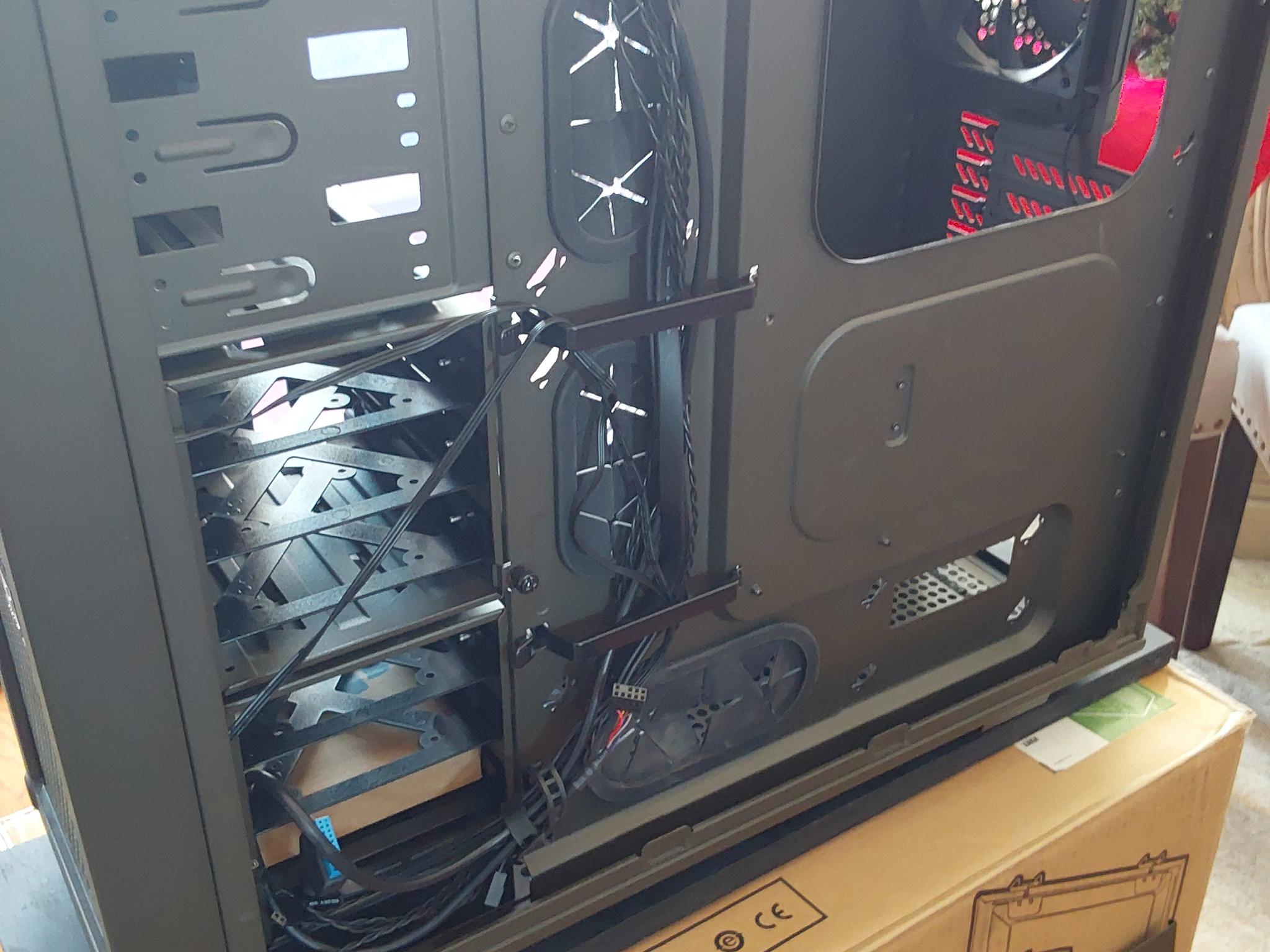 Classic Corsair Vengeance Series C70 Steel ATX Mid Tower Computer Case (Military Green!)