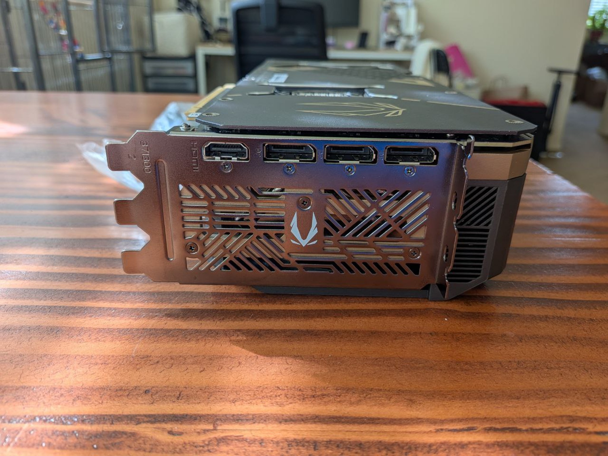 ZOTAC GAMING GeForce RTX 5080 SOLID