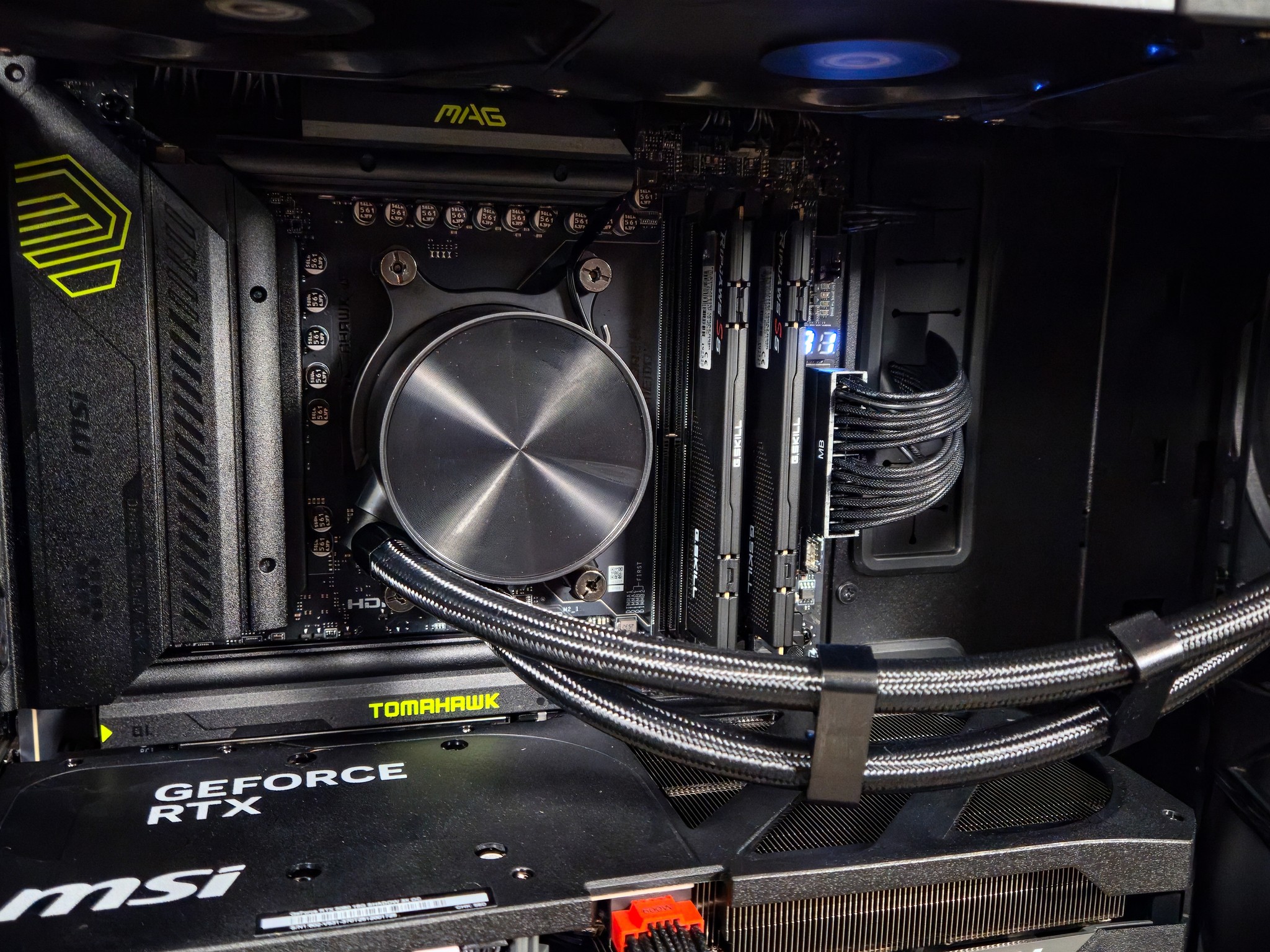 9950X3D - RTX 5080 - 32GB DDR5 6000 - X870 Tomahawk - 2TB Gen4 NVMe - 1000W PSU
