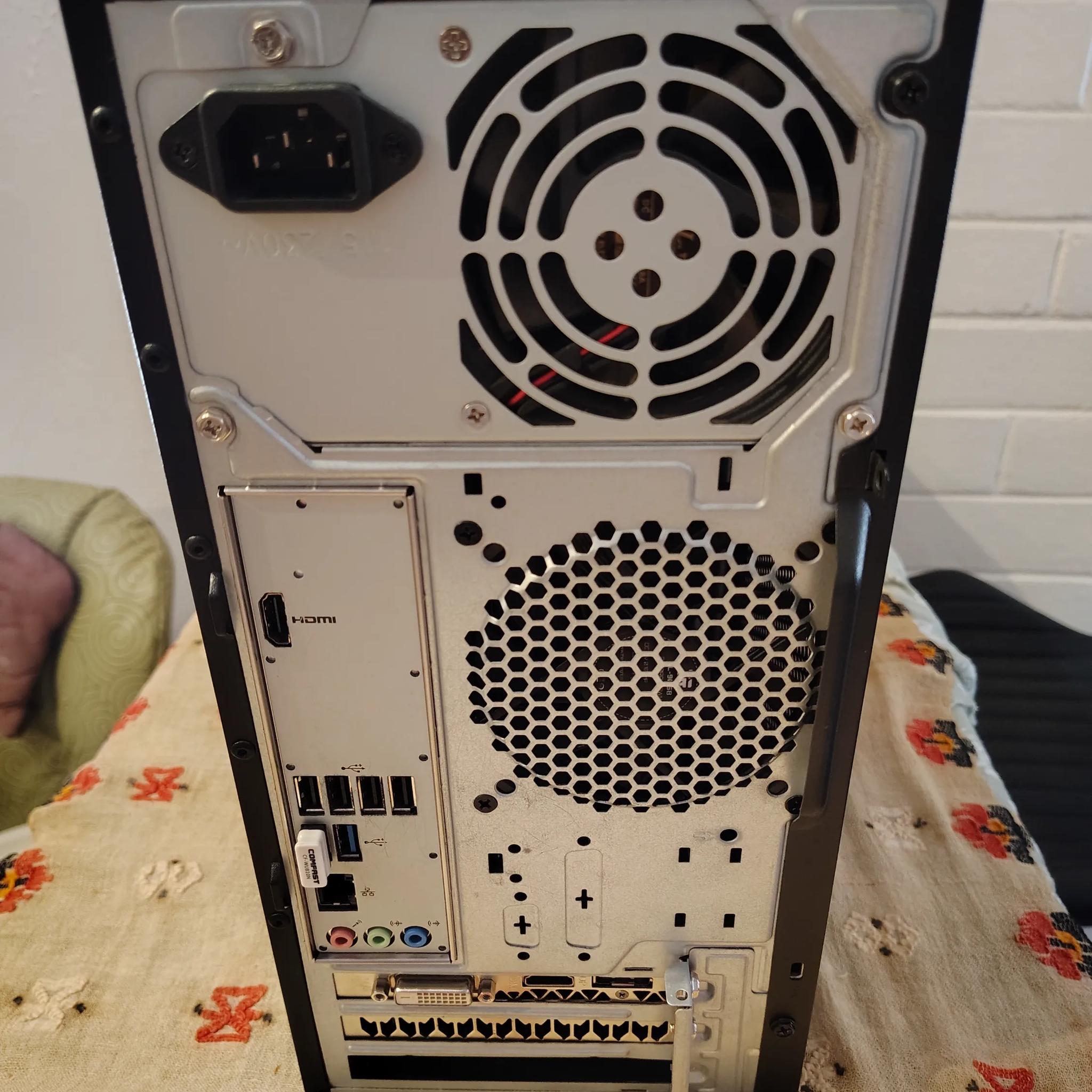 Crimson Reboot | GTX 1660 Ti | Intel Core i5 | 16 GB RAM | 512 GB SSD