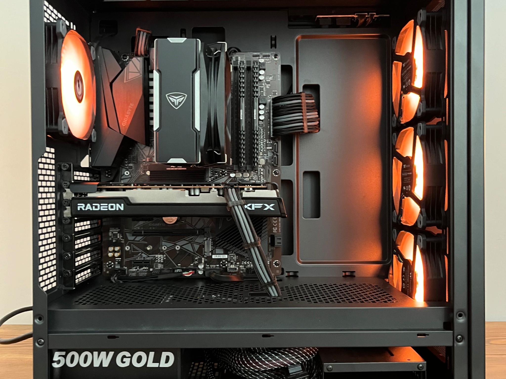 RX6650XT & Ryzen 5 5600G Gaming PC