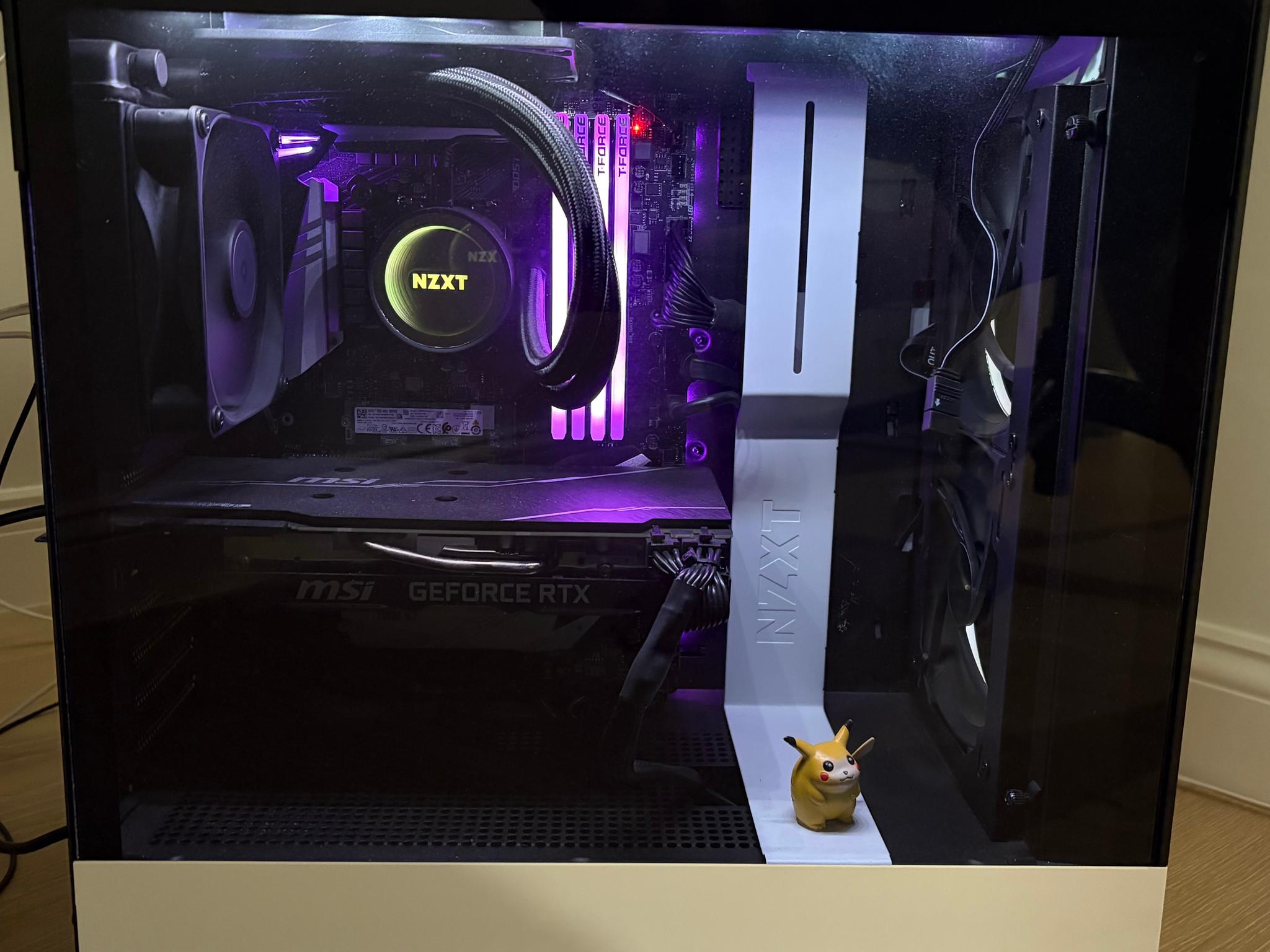 Custom NZXT Gaming PC — 32GB RGB RAM / i7-9700 / RTX 2070 Super / 1TB SSD