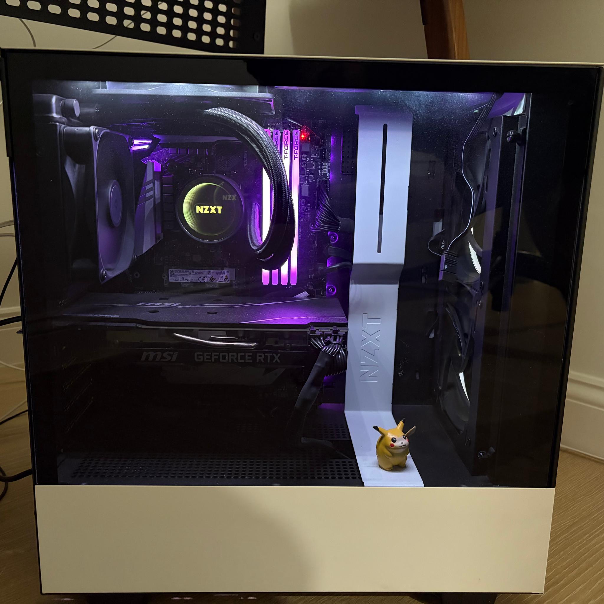 Custom NZXT Gaming PC — 32GB RGB RAM / i7-9700 / RTX 2070 Super / 1TB SSD