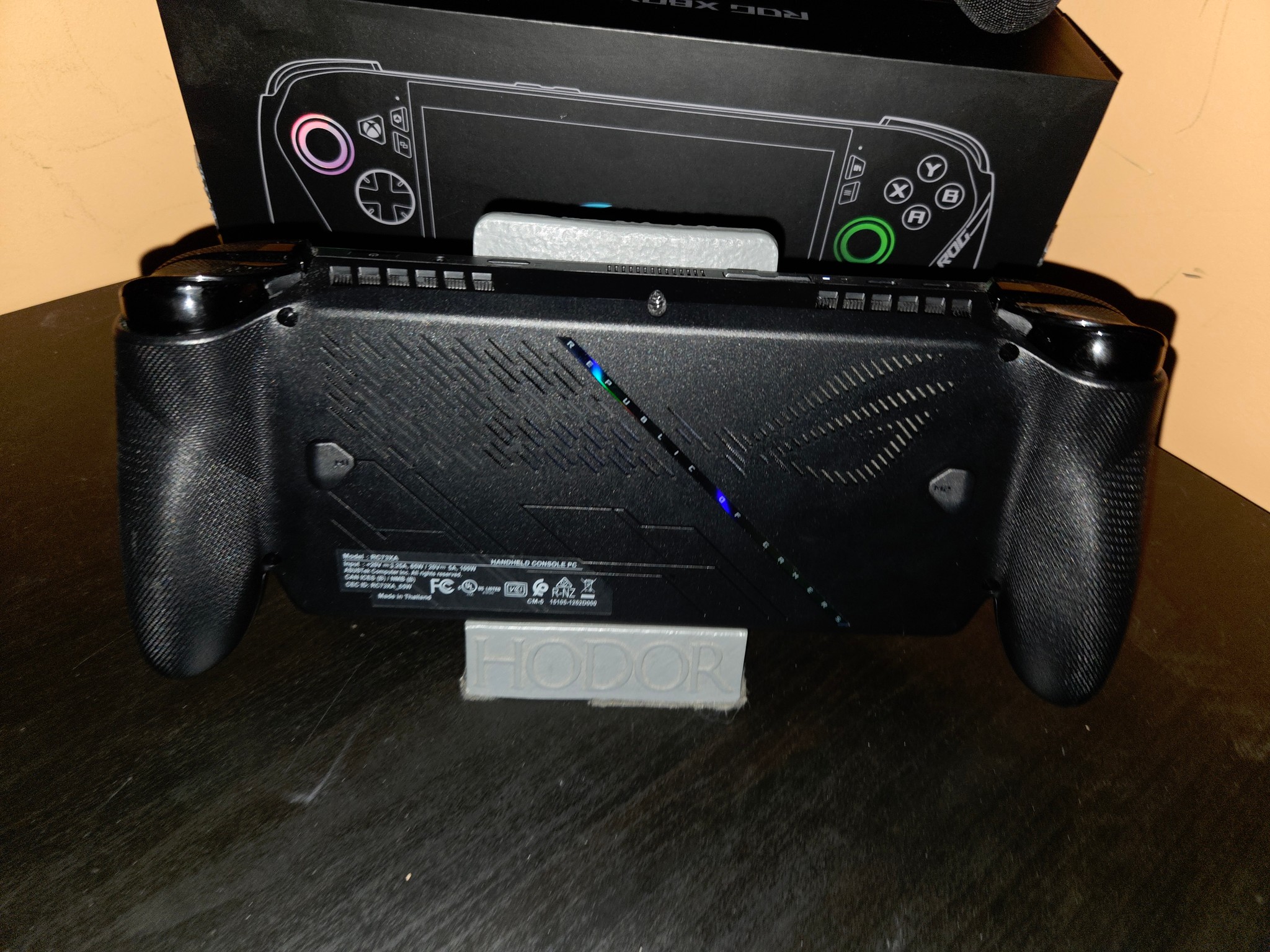 Asus ROG Xbox Ally X | 24GB RAM | 2TB SSD | Z2 Extreme w/ Radeon 890M