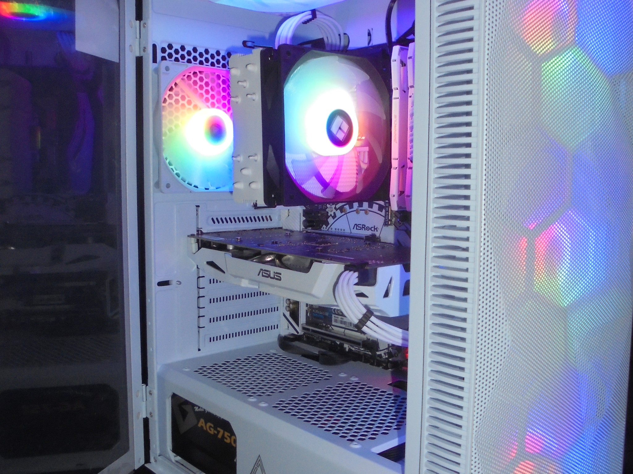 New Montech-Asrock TaiChi-Intel 6700K-Asus GTX 1060 6GB-New/Open Box w/7 LED Fans