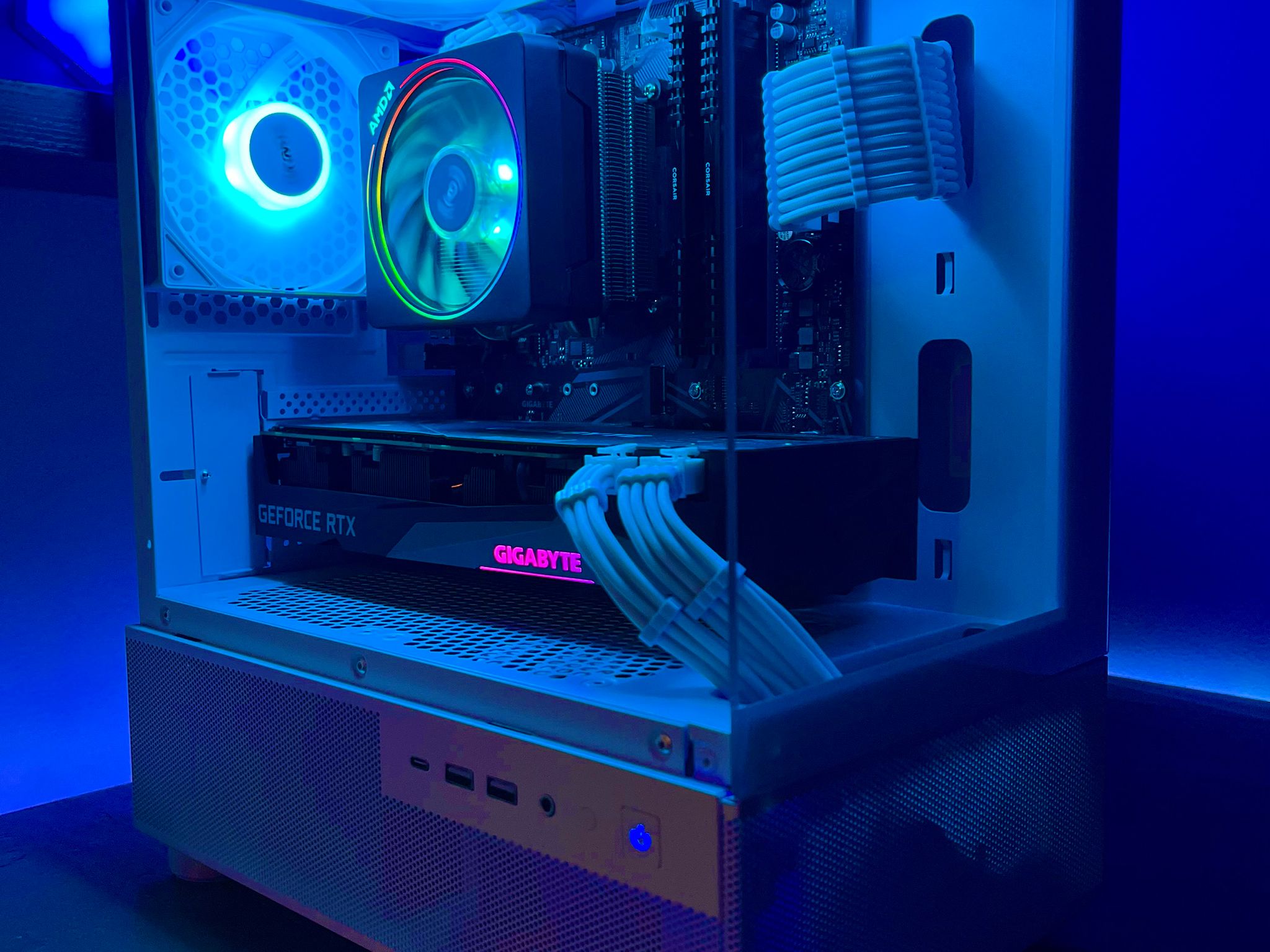 Gaming PC: RTX 3070 - Ryzen 5 5600