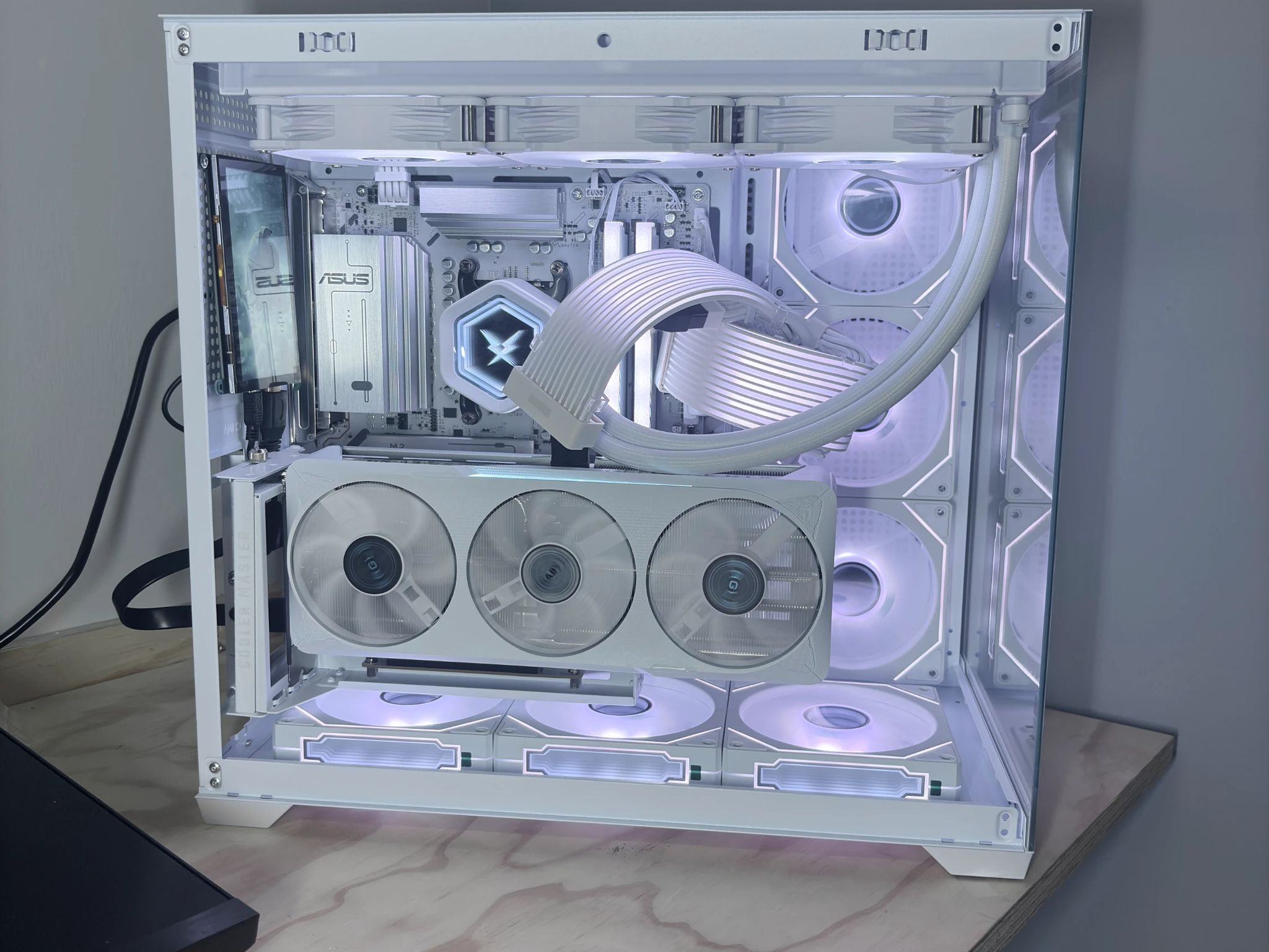 Prime Series High End Gaming PC / RTX 5070 + 9600X / NVMe SSD / Ready to Play!