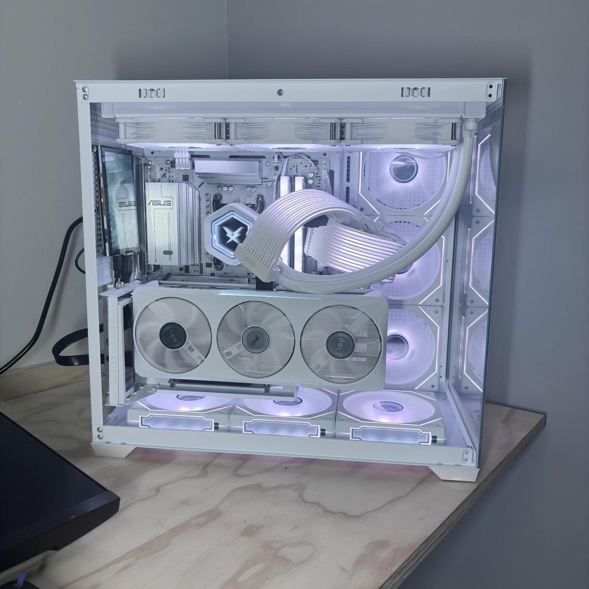 Prime Series High End Gaming PC / RTX 5070 + 9600X / NVMe SSD / Ready to Play!