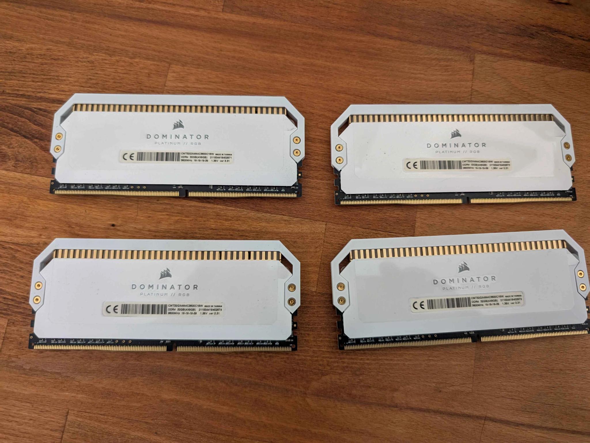 32GB Corsair Dominator Platinum DDR4 3600Mhz CL19