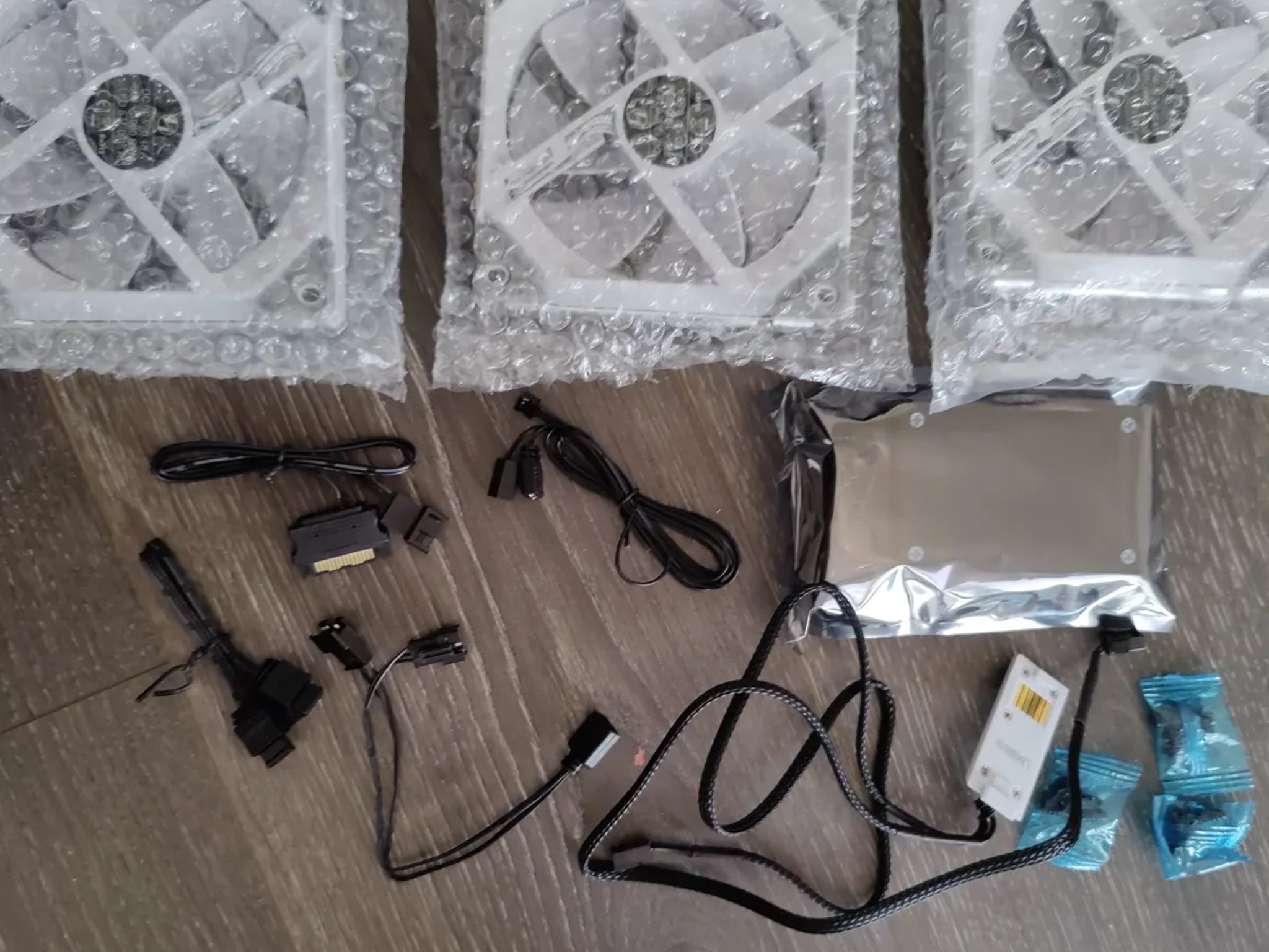 Lian Li Galahad Uni 360 AL 120