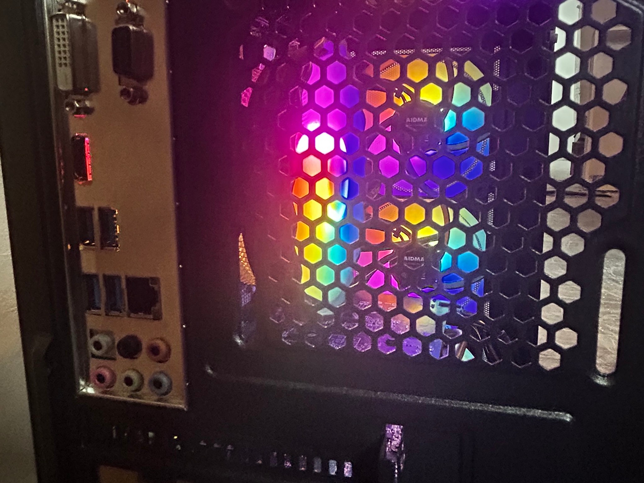 ⬛️ Shadow|| Budget Gaming PC⚔️ RX 570 ⚔️Intel 4460⚔️16GB DDR3