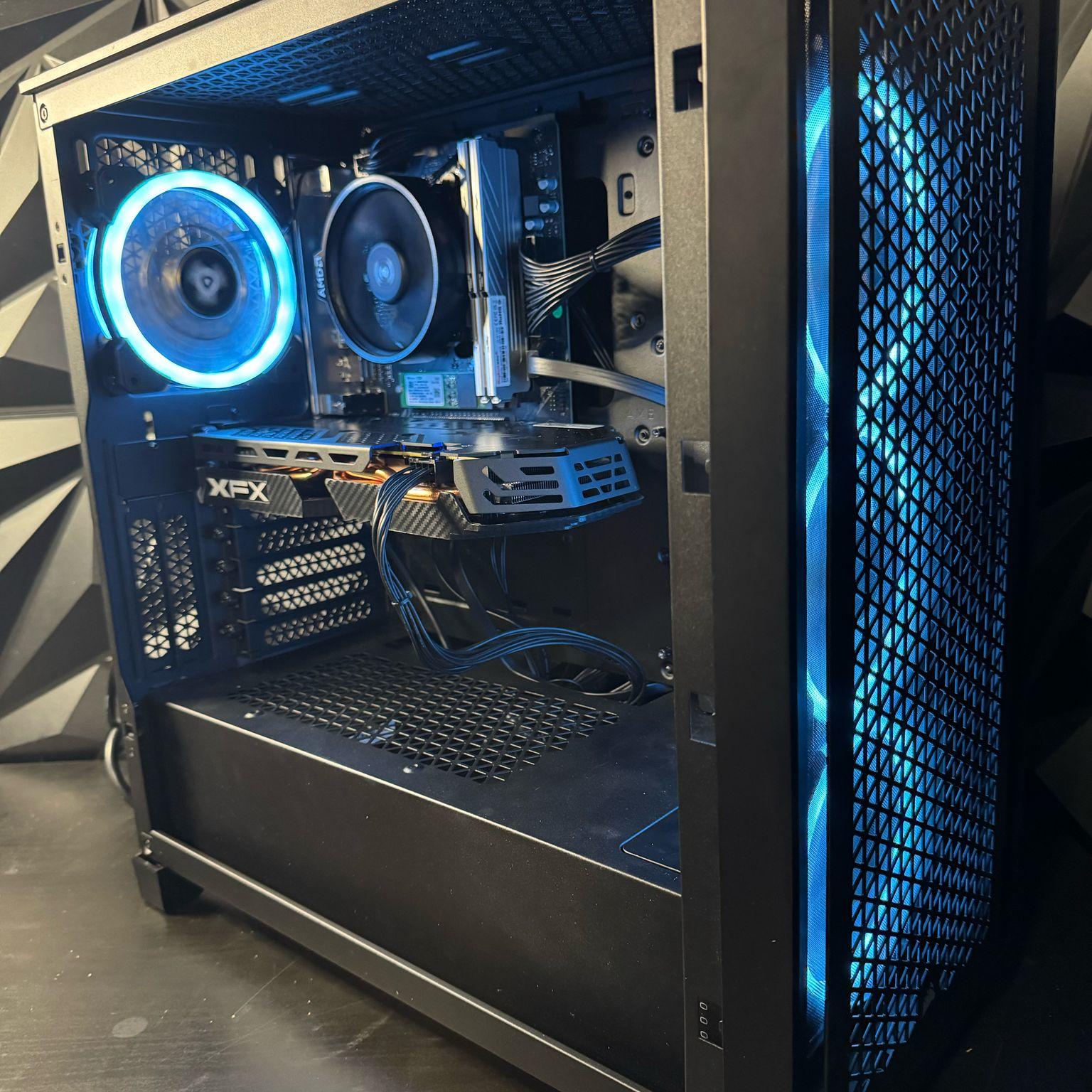 💰 Budget Baddie 580 💀🔥 Ryzen 2600| RX 580| 16 GB DDR4 |1.75 TB Storage