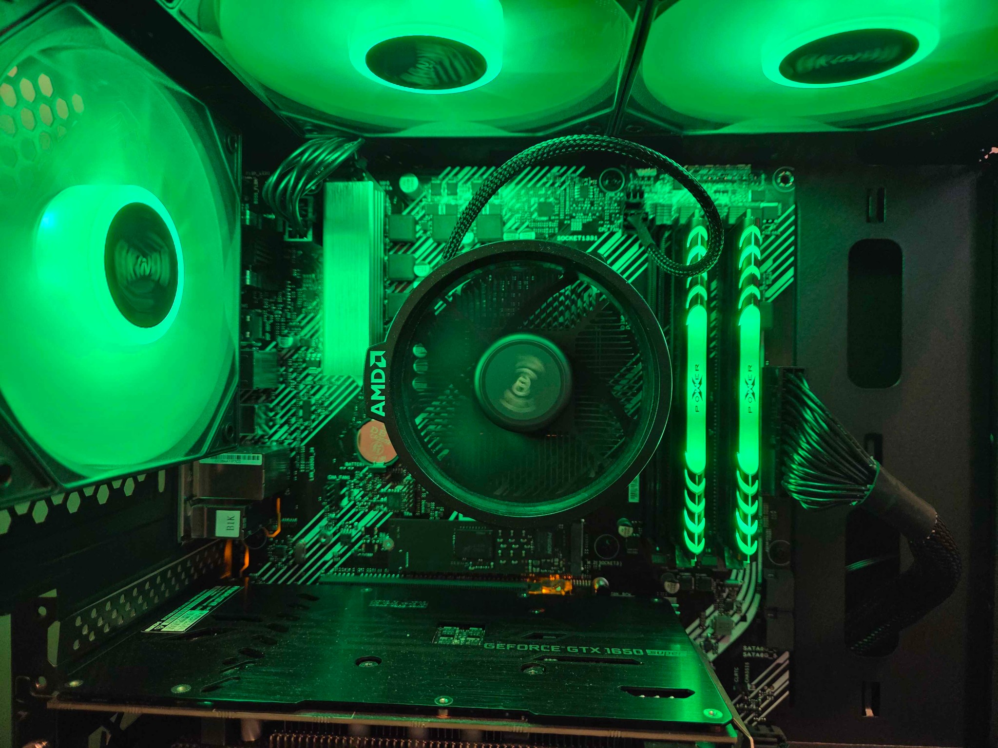1080p GAMING PC | GTX 1650 SUPER | Ryzen 5 2600 | 1TB NVME | 16GB DDR4