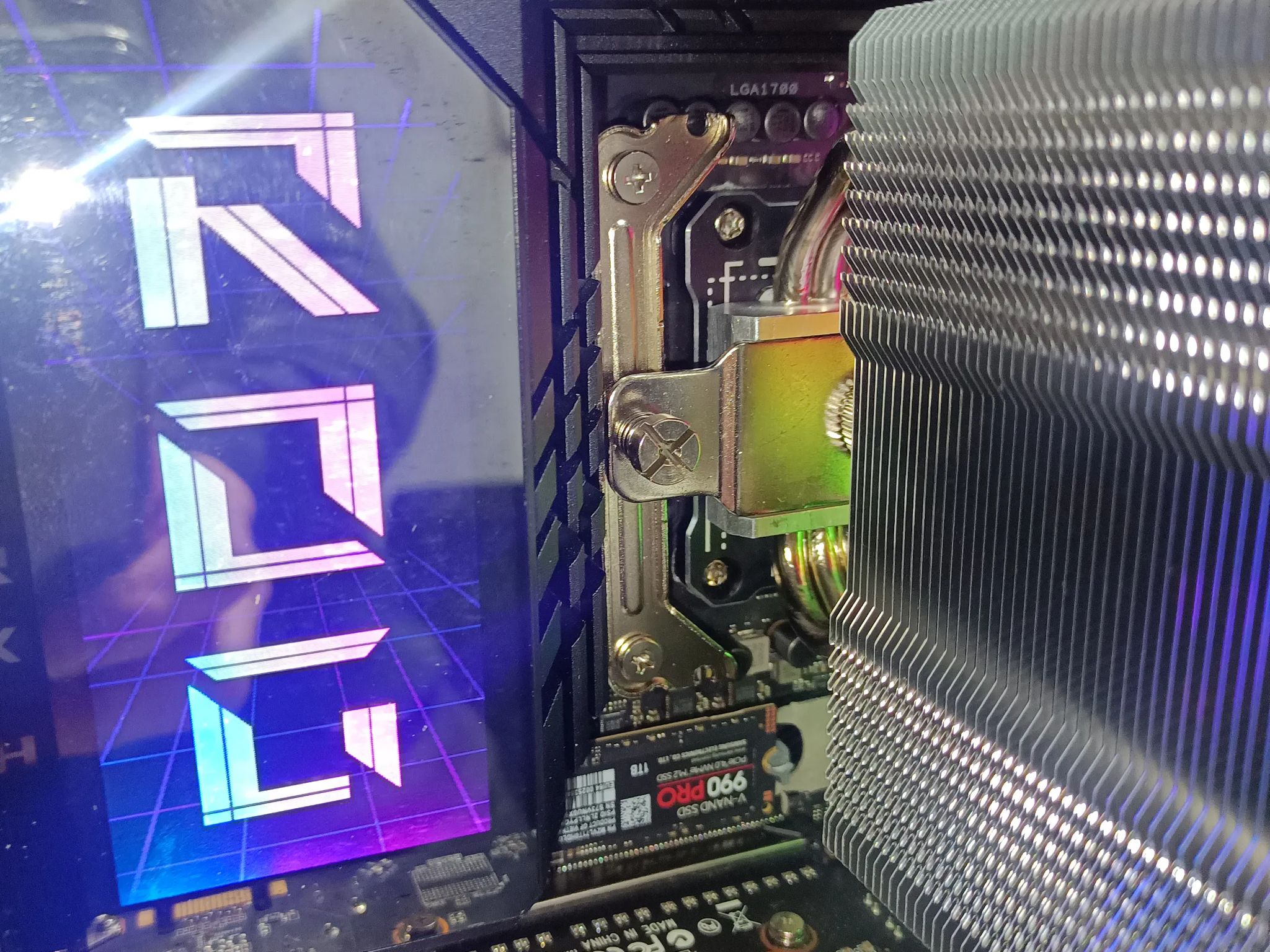 CYBER DEAL !! SWEET COMBO!!! Rog z790 Maximus Dark Hero w/ I7 14700k 32GB Ram, 1 TB M.2