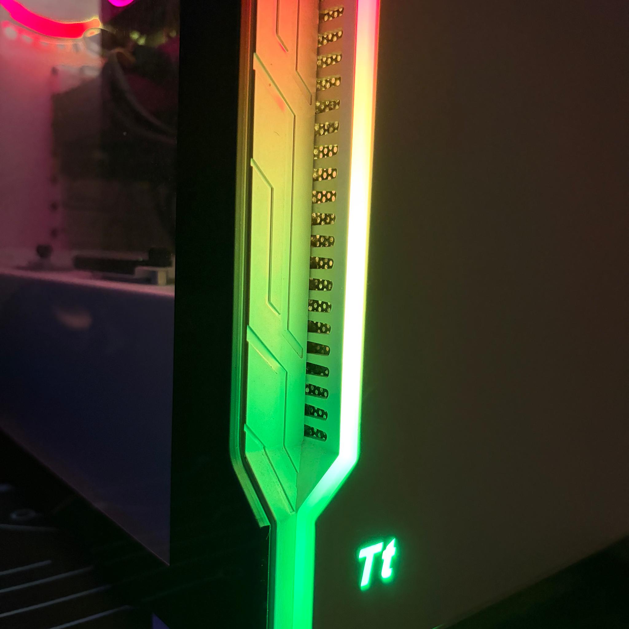 Gaming PC | Ryzen 7 3700X | RTX 2060 6GB | 16GB RAM | 1TB SSD | Ready to Play