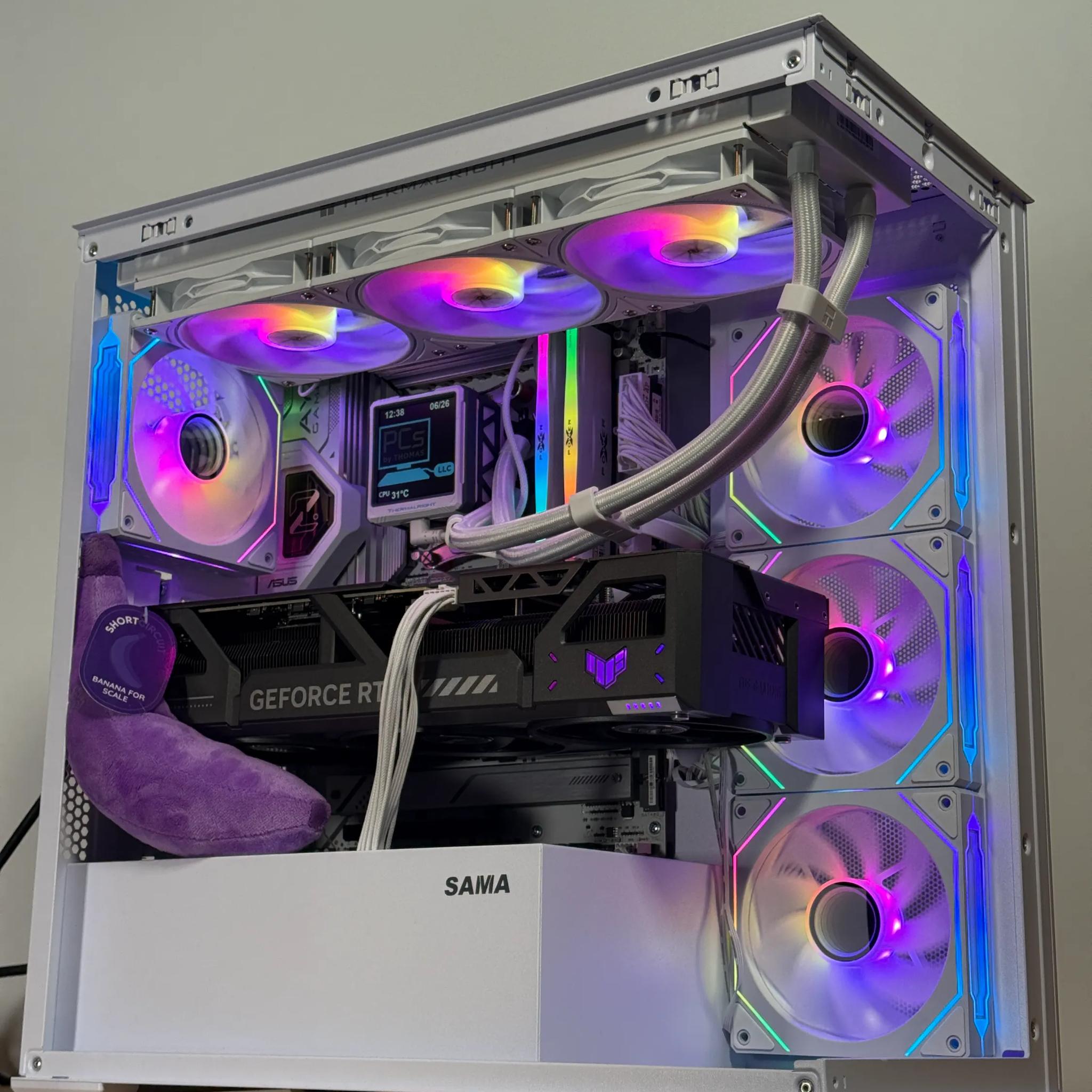 Ryzen 9800x3d RTX 5080 White Gaming PC