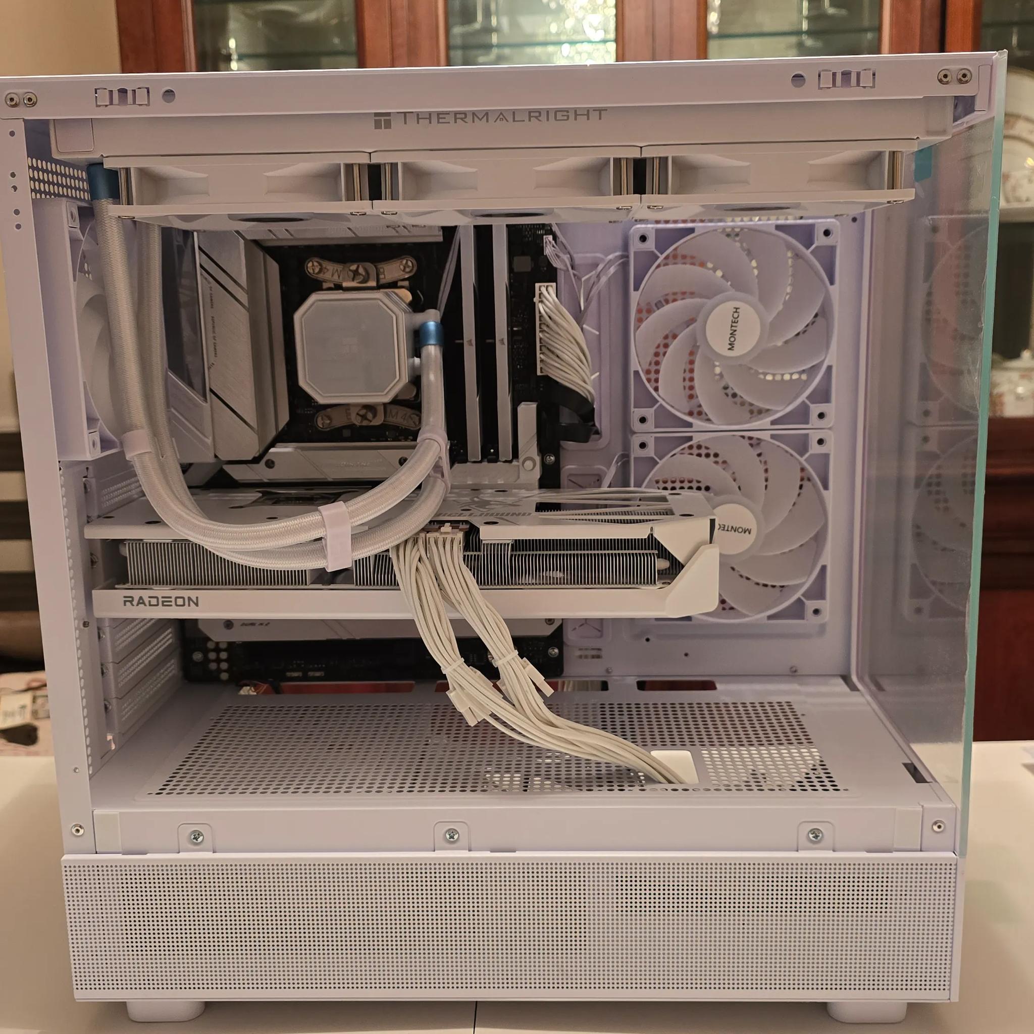 💥Versatile White PC💥 RX 9070XT | Ryzen 9 7900X | 32GB DDR5 | 1TB NVME M.2 | Windows 11 Pro
