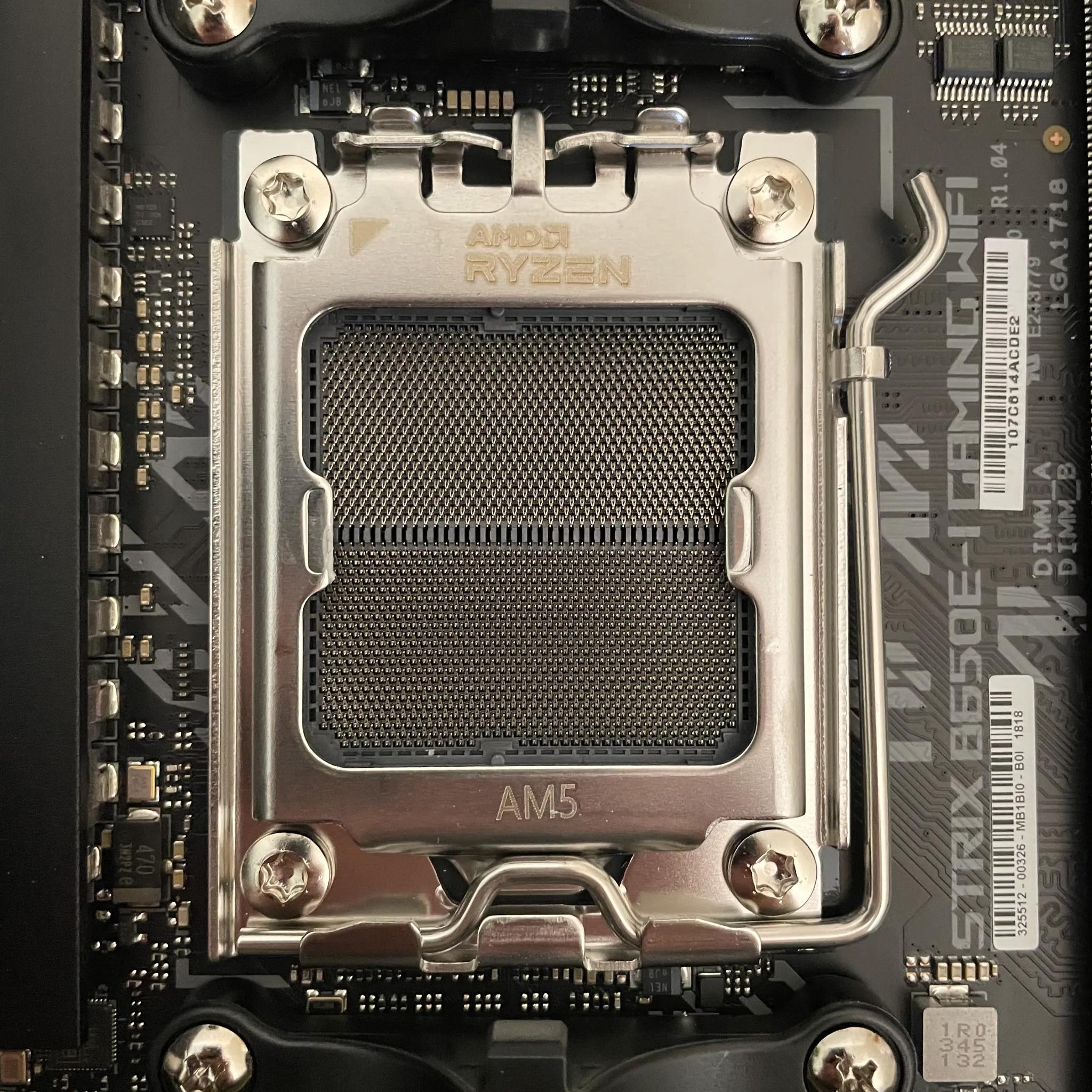 ASUS ROG STRIX B650E-I GAMING WIFI AM5 AMD Motherboard