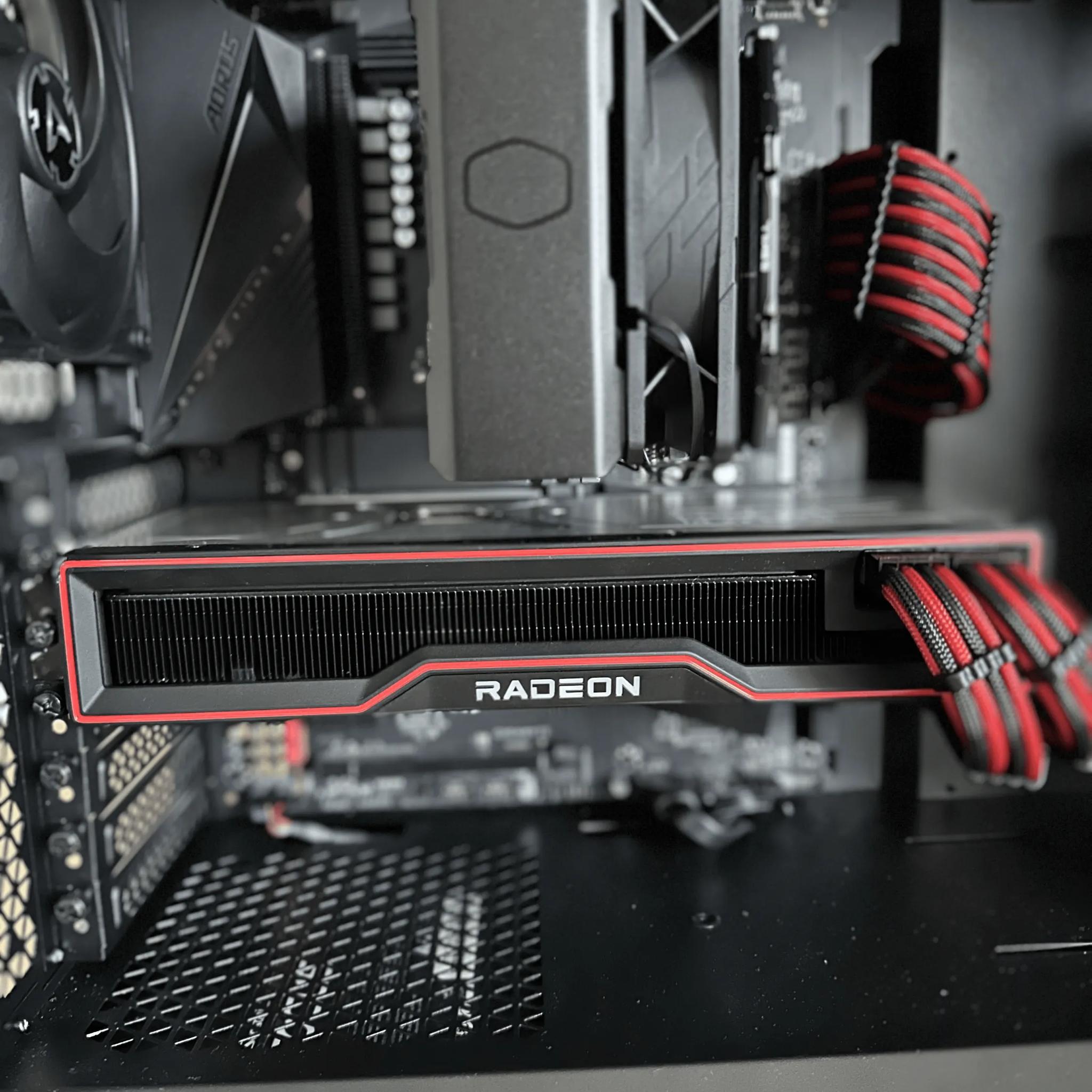 AMD Ryzen 5 5800X + 6800XT + 32GB RAM + 1TB SSD - BLACK AND RED