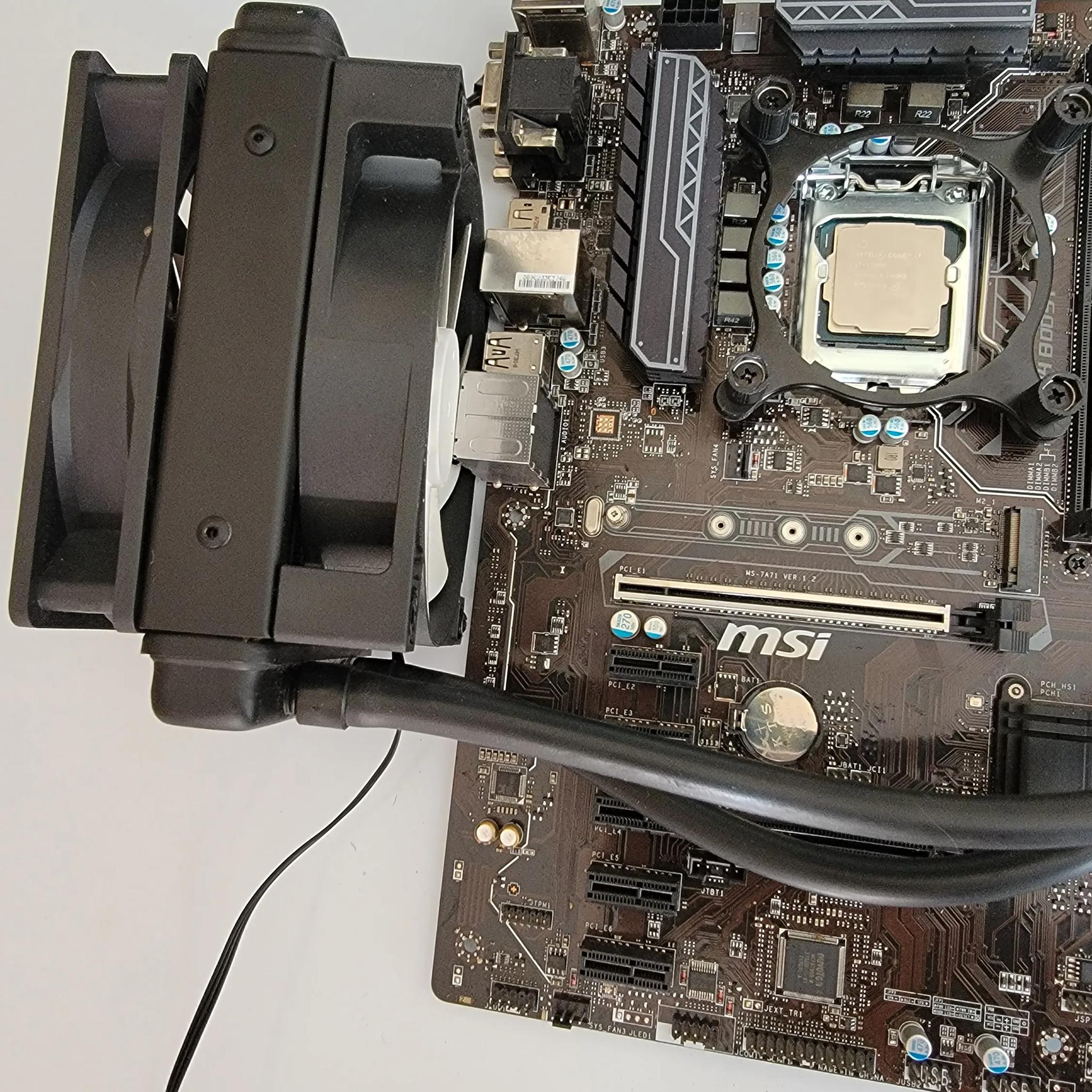 i7-7700k, MSI 270-a, and AIO combo.