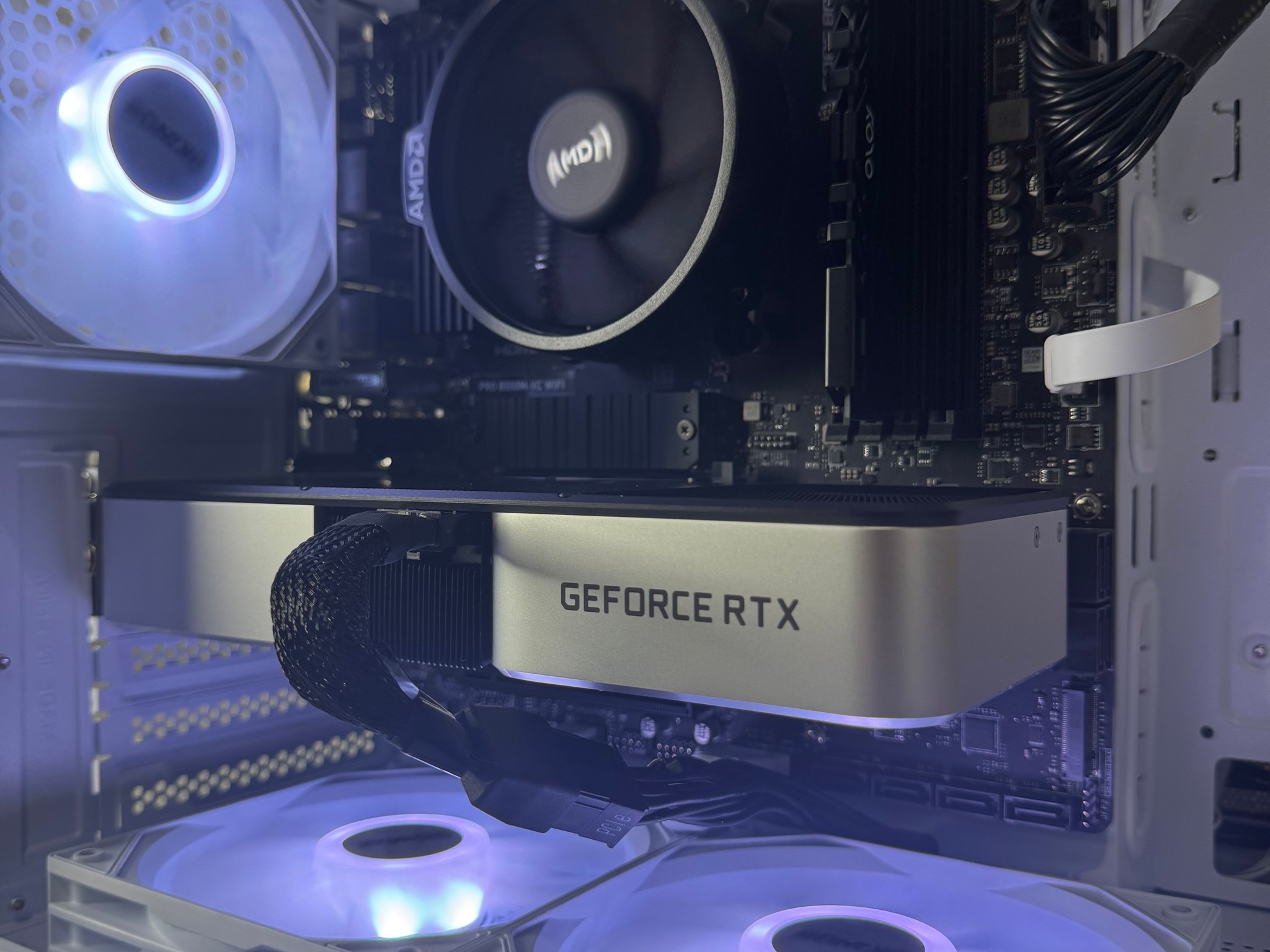 Ryzen 5 5500 | RTX 3060 TI 8GB | 16GB DDR4 Ram | 1TB NVME | WIFI/BT | Windows 11 Pro