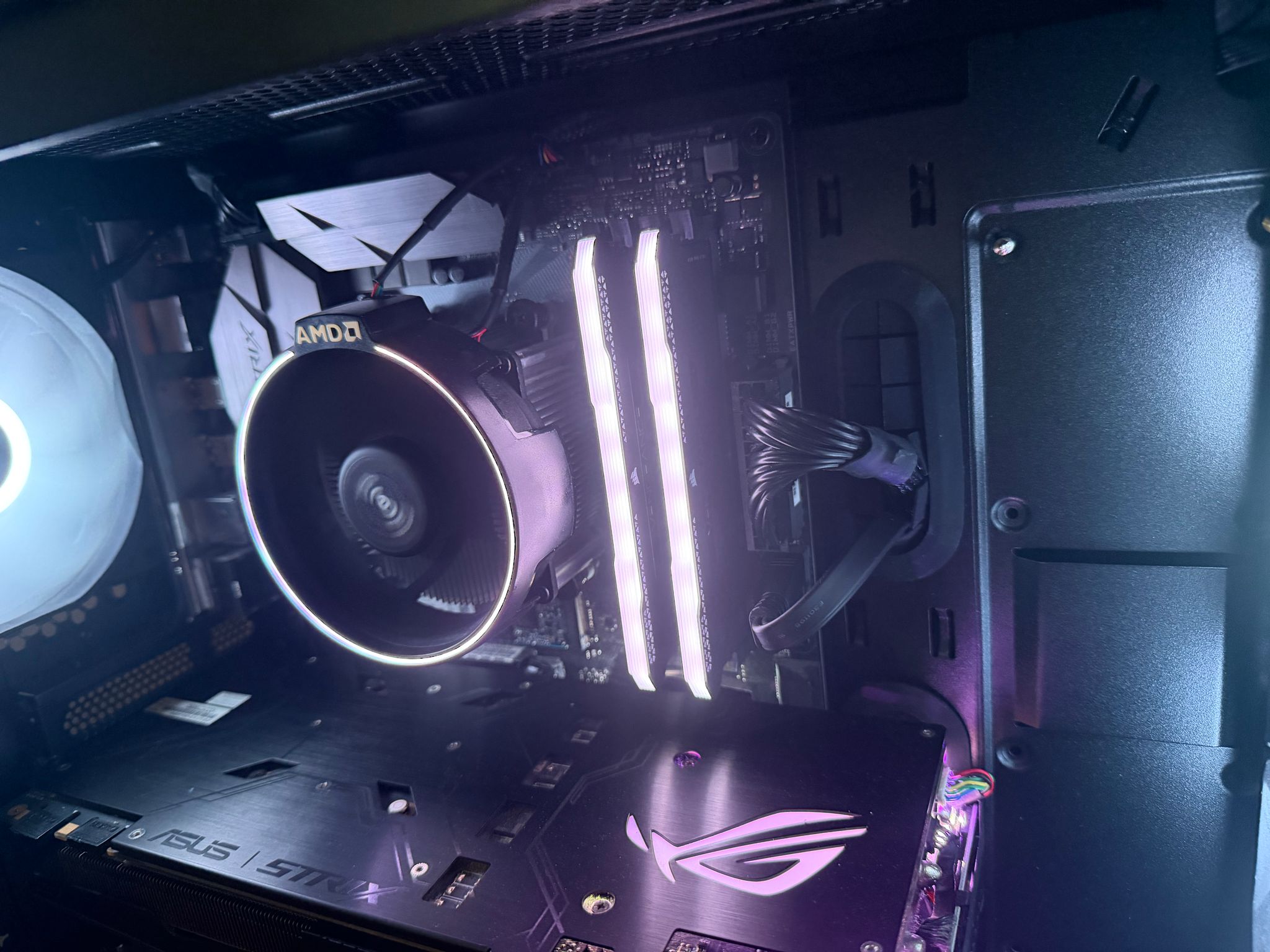 Gaming PC – Ryzen 7 2700X | ASUS ROG Strix GTX 1070 | 32GB RAM | Wi-Fi 6 | Windows 11 Home