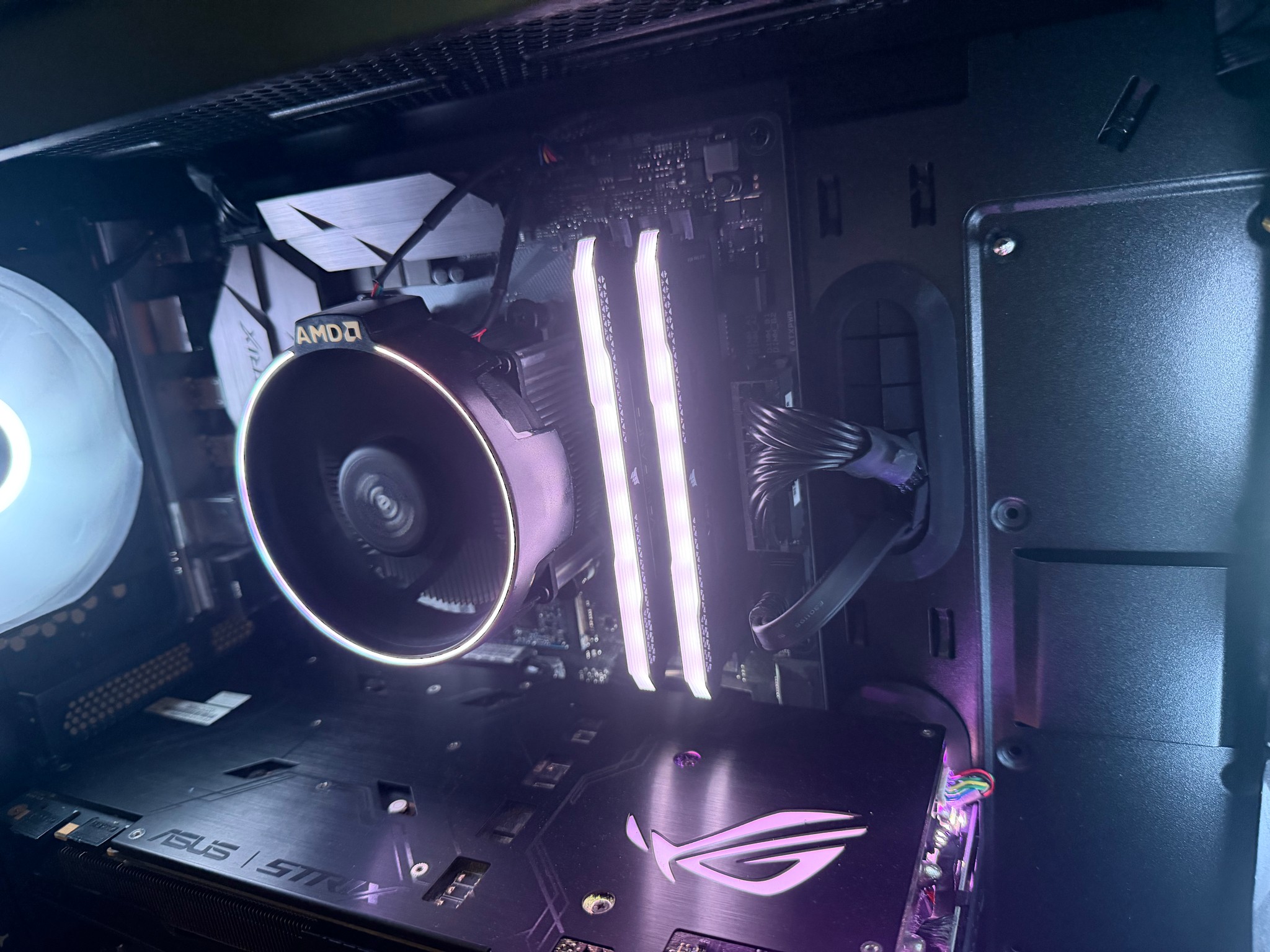 Gaming PC – Ryzen 7 2700X | ASUS ROG Strix GTX 1070 | 32GB RAM | Wi-Fi 6 | Windows 11 Home
