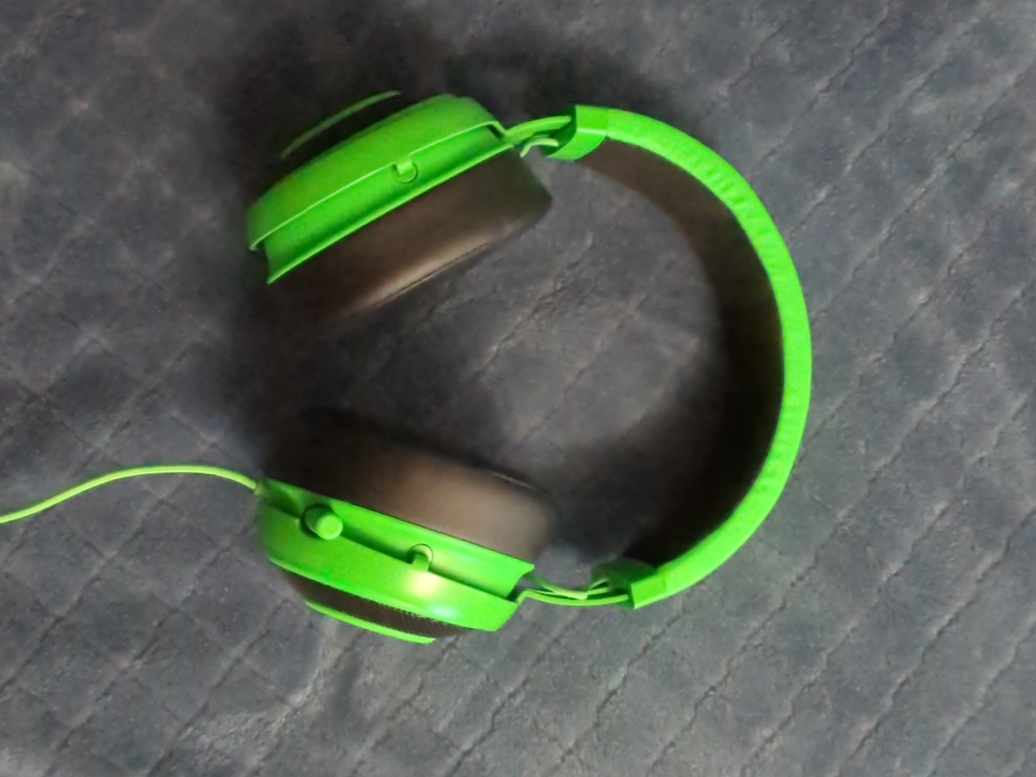 Razer Kraken Pro V2 Headset (Green)