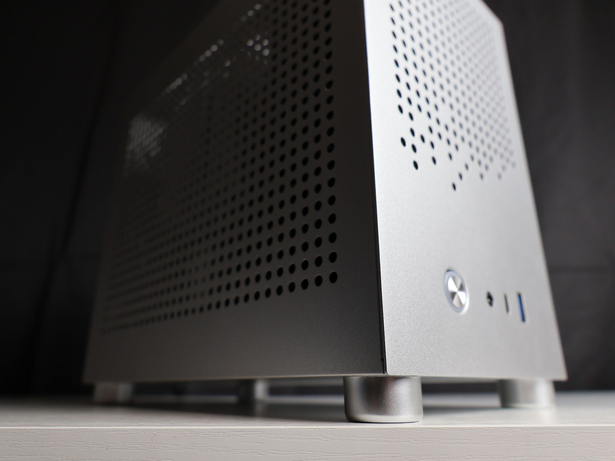 Portable Gaming PC | Nvidia RTX 5060 | AMD RYZEN 5 7600X | 16GB DDR5 | 1TB SSD