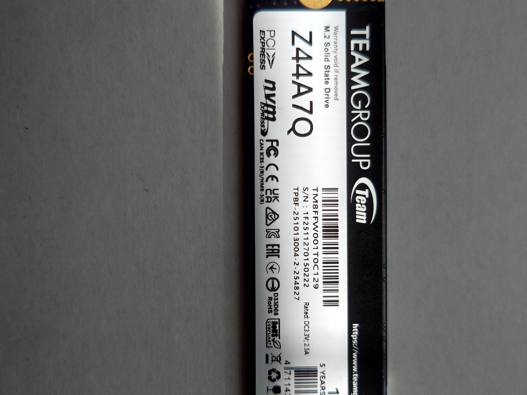 Team Group T-Force Z44A7Q M.2 2280 1TB PCIe Gen 4.0x4  NVMe SSD