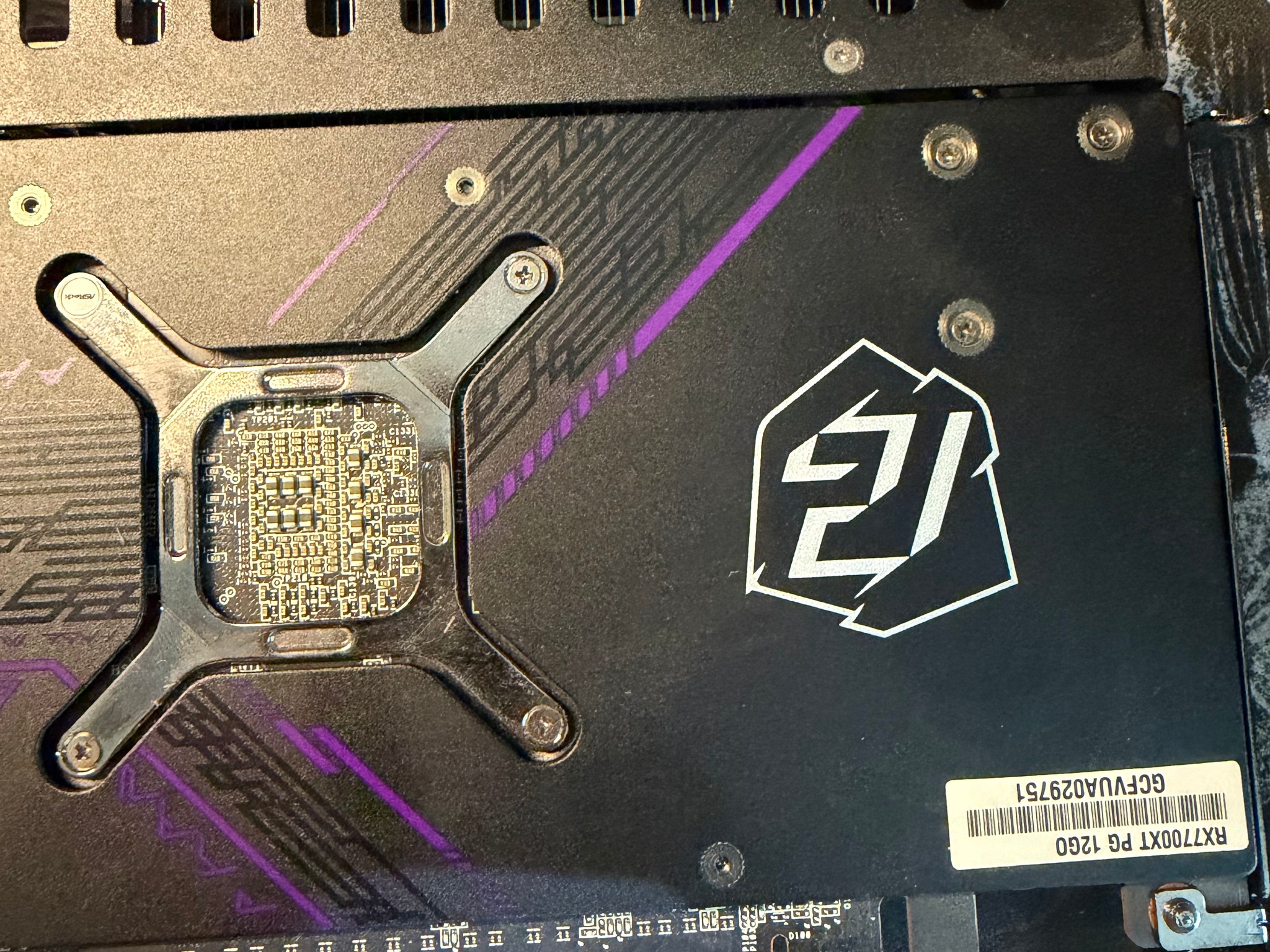 ASRock Phantom Gaming OC Radeon RX 7700 XT