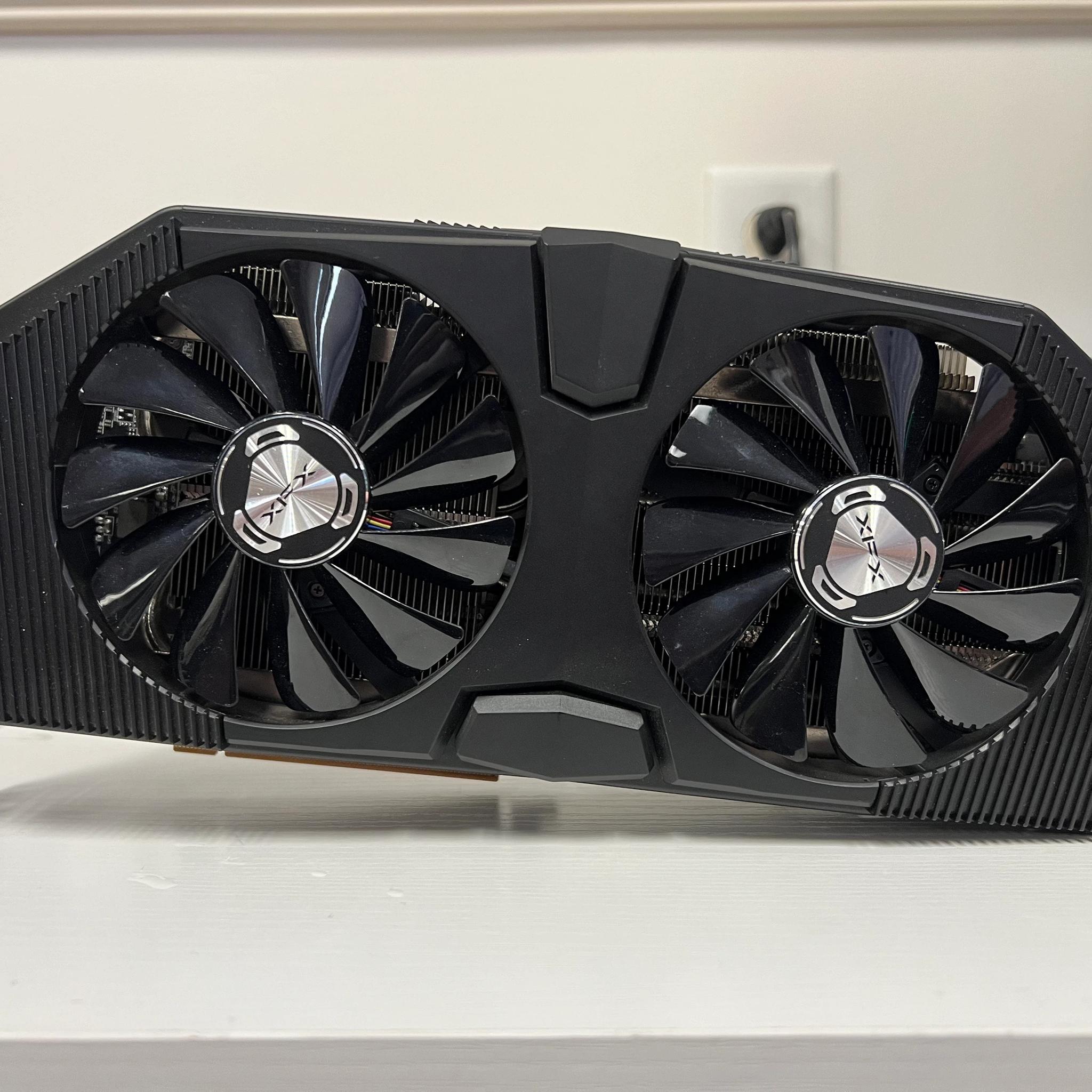 XFX 5700XT Raw II