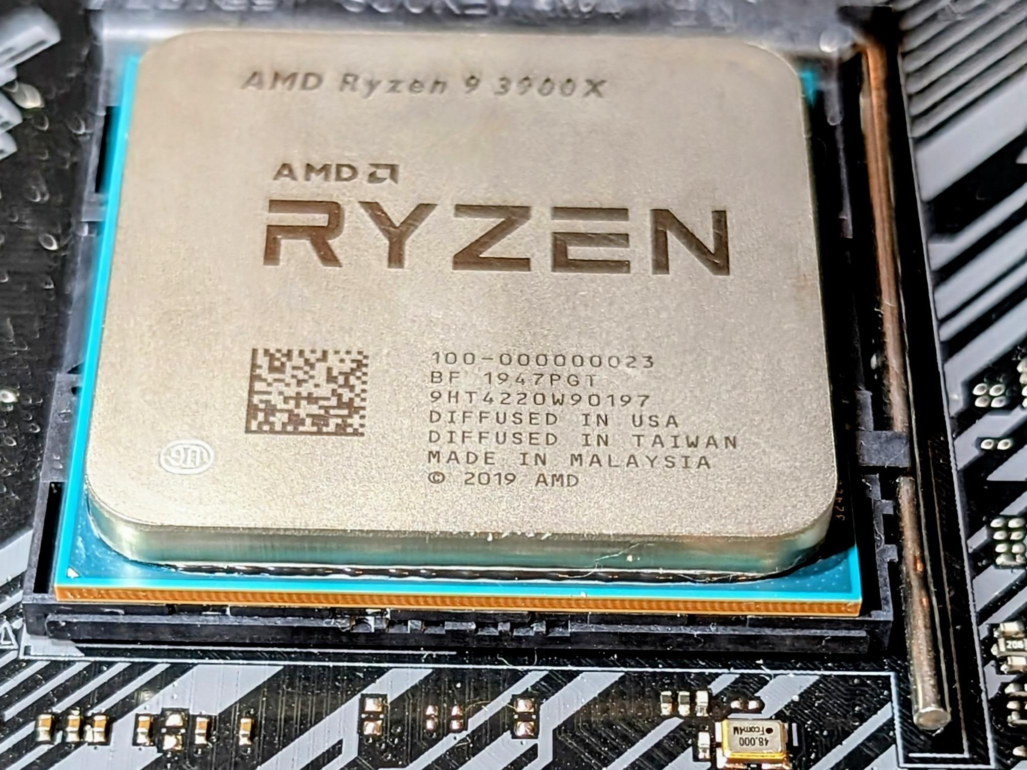 AMD Ryzen 9 3900X