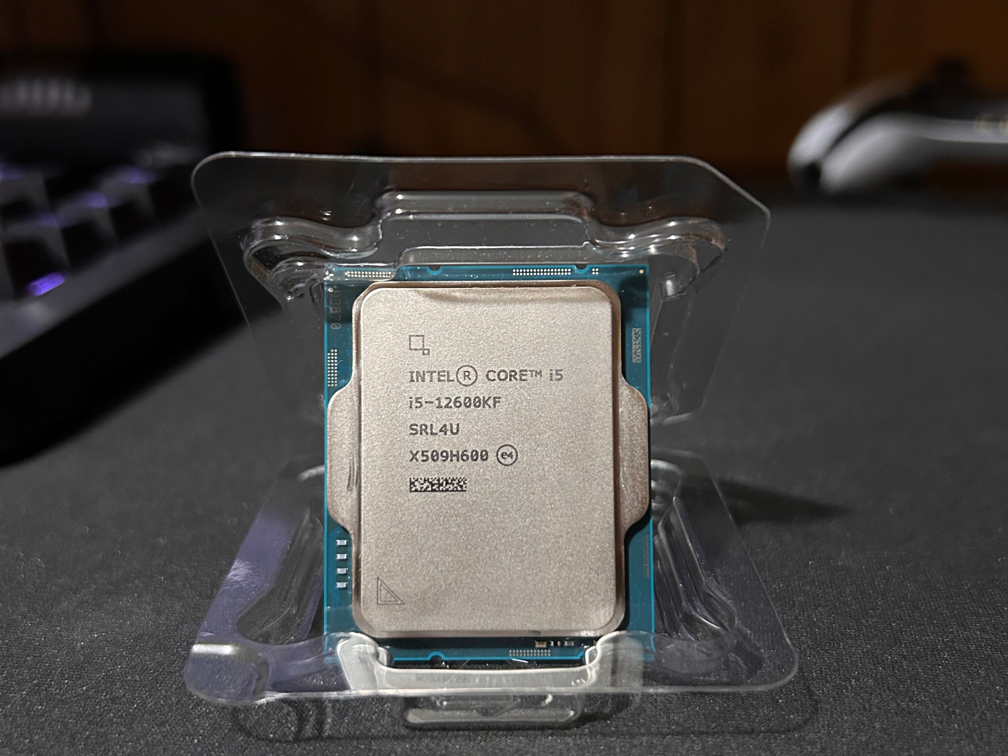 Intel Core i5-12600KF