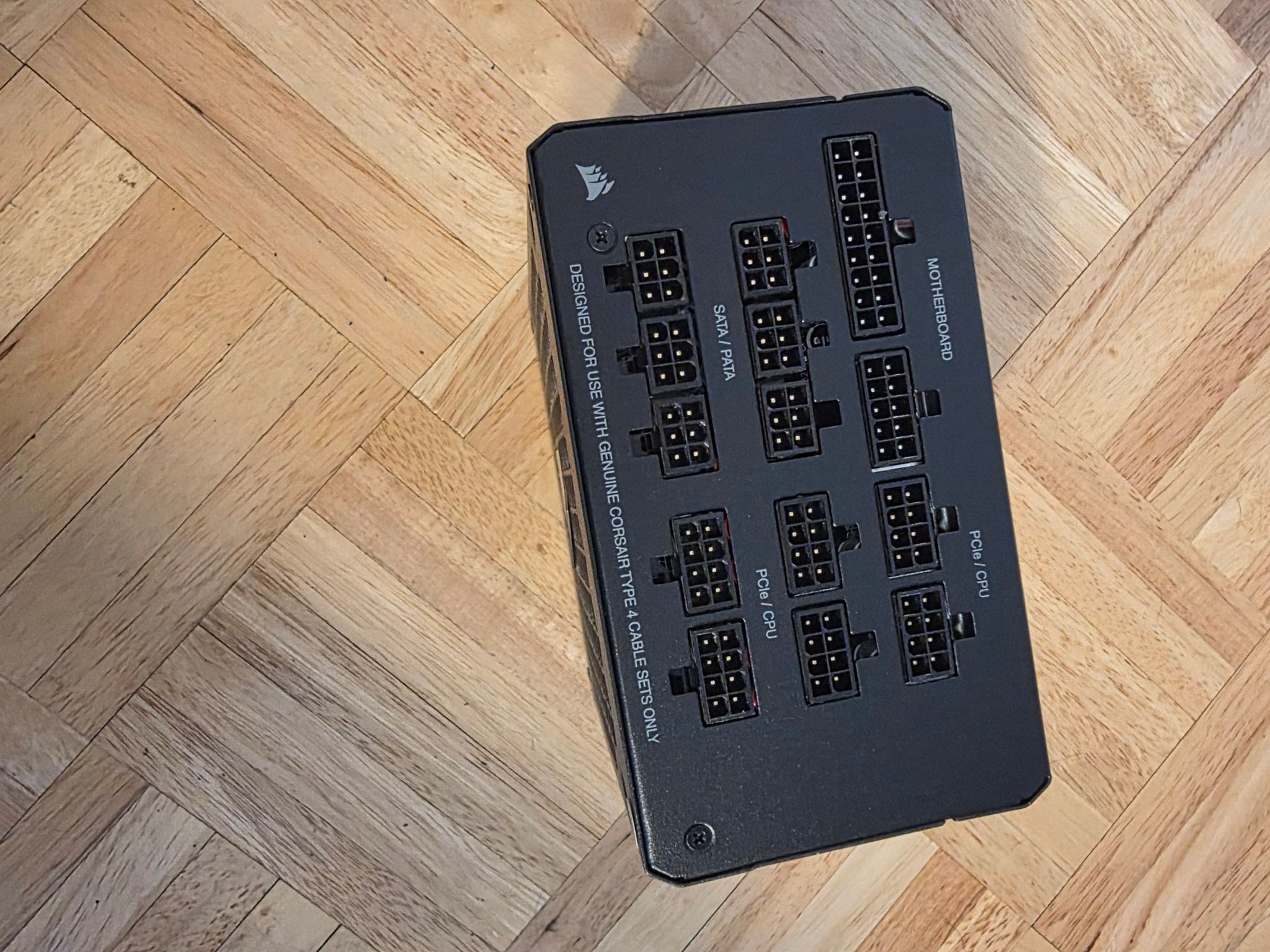 Corsair RM1000x ATX
