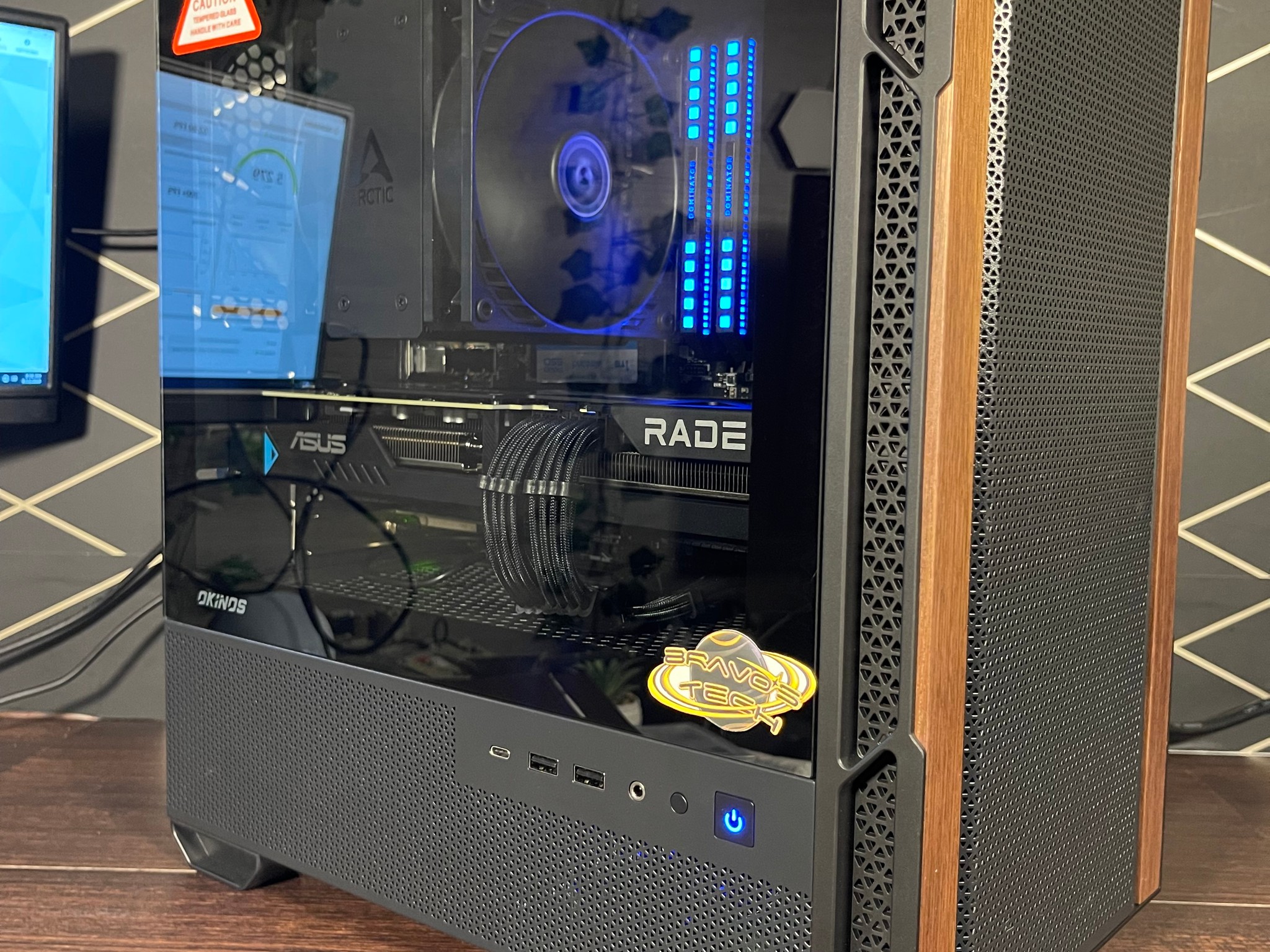 🌟NEW Mini Gaming PC/ RX 9070 GRE/ R7 5800X3D/ 32Gb RAM/ 1Tb NVMe/ Compact case🌟