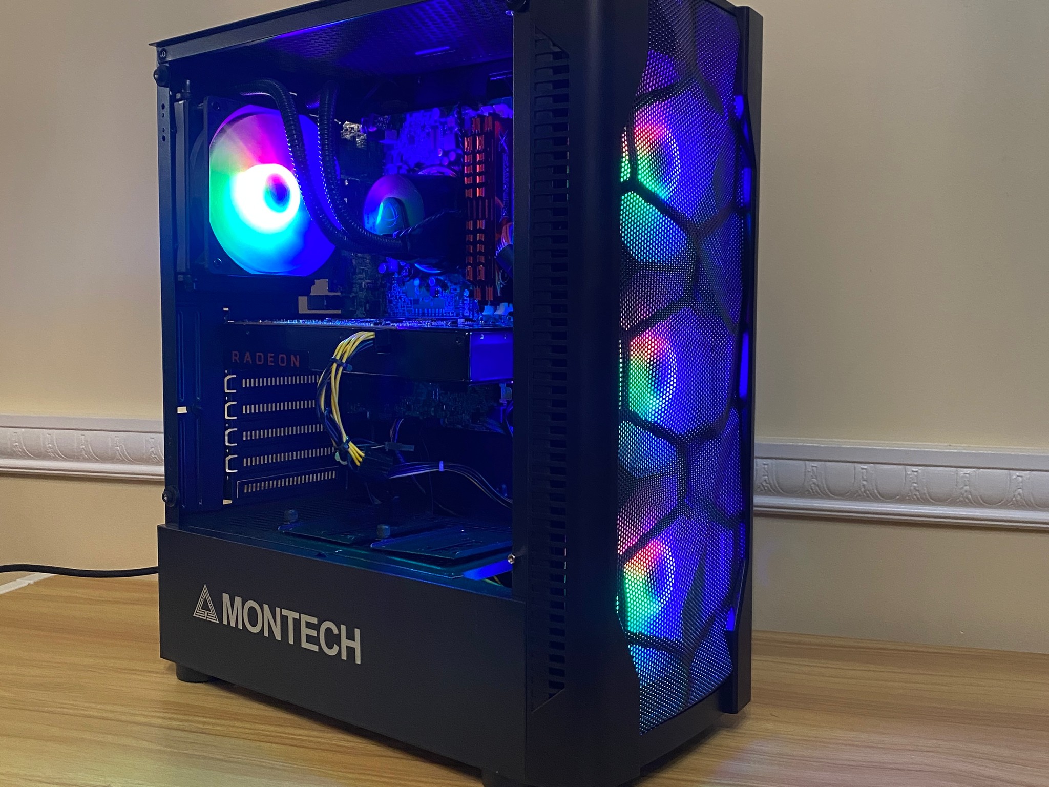 Nevix | i5-2400 RX580 Gaming PC