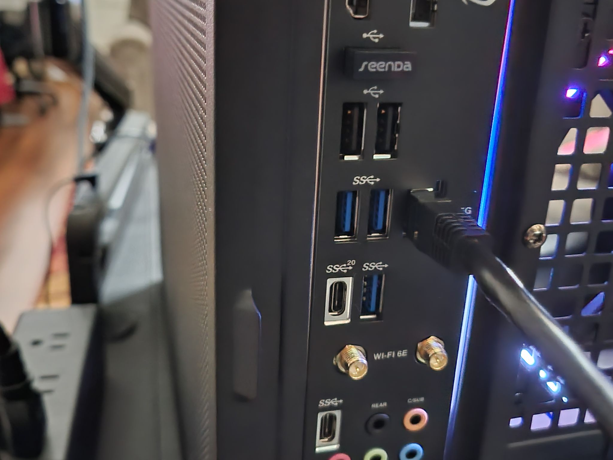 🔥 i7‑14700K • RX 7800 XT Red Devil • 32GB DDR5 • 2TB Gen4 NVMe • Ultra‑Quiet Performance 🚀