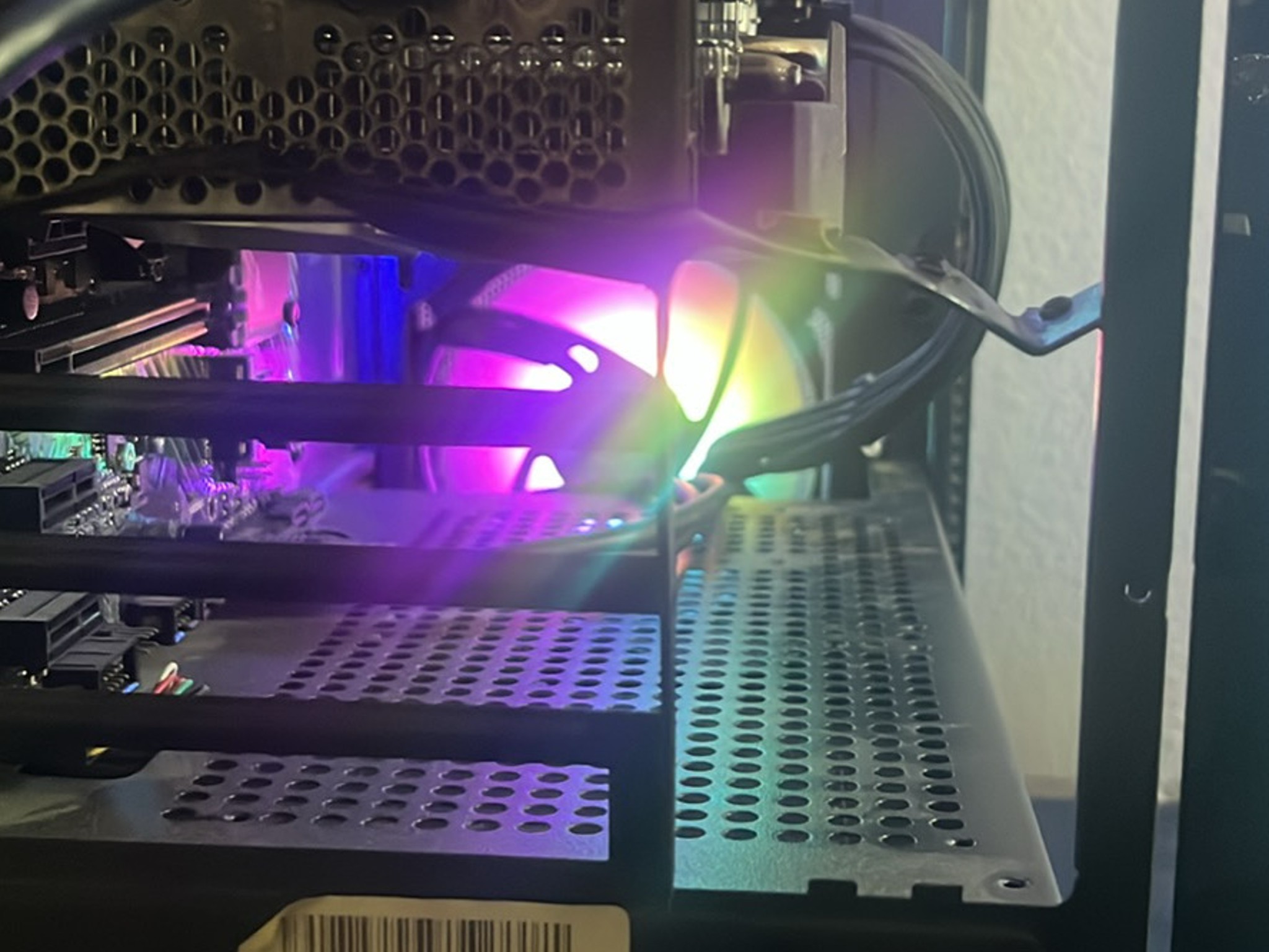 Gaming PC Ryzen 5 5600X & MSI Radeon RX 6600 MECH 2X 8G