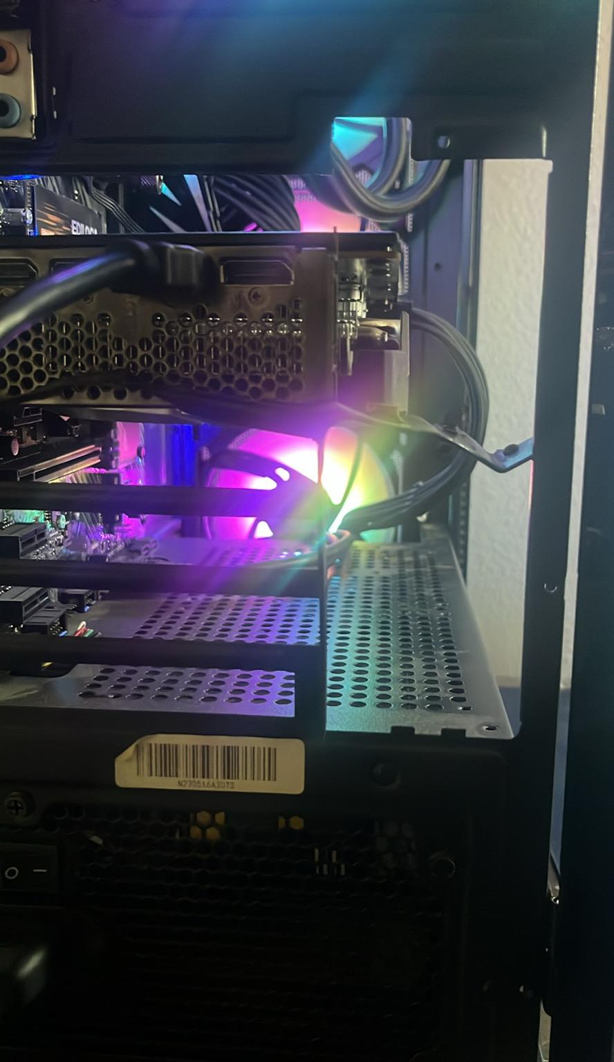 Gaming PC Ryzen 5 5600X & MSI Radeon RX 6600 MECH 2X 8G