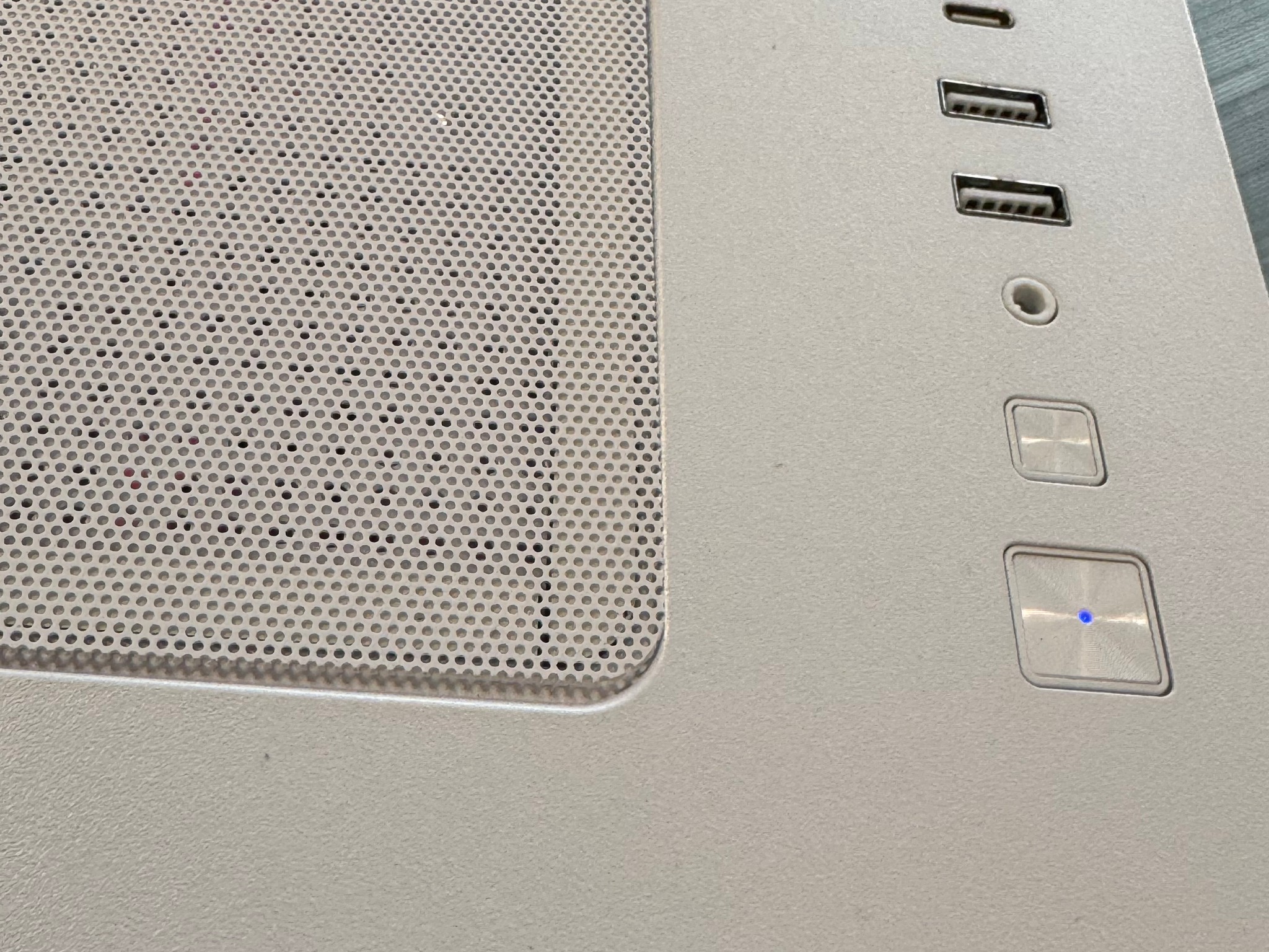 'ALL NEW PARTS' AM5 PC with AMD RYZEN 5 7500X3D & RX 9060XT 8GB