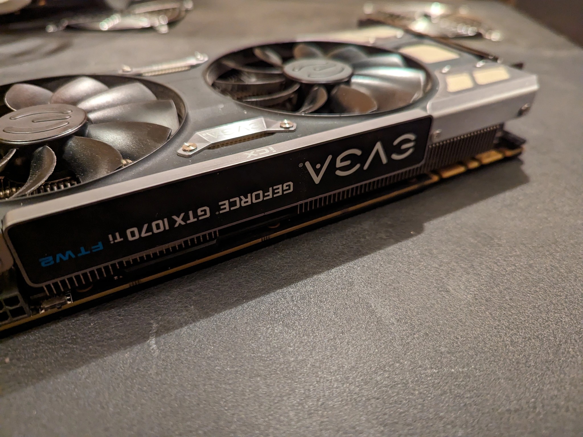 EVGA GeForce GTX 1070 Ti 8 GB FTW2 GAMING iCX Video Card
