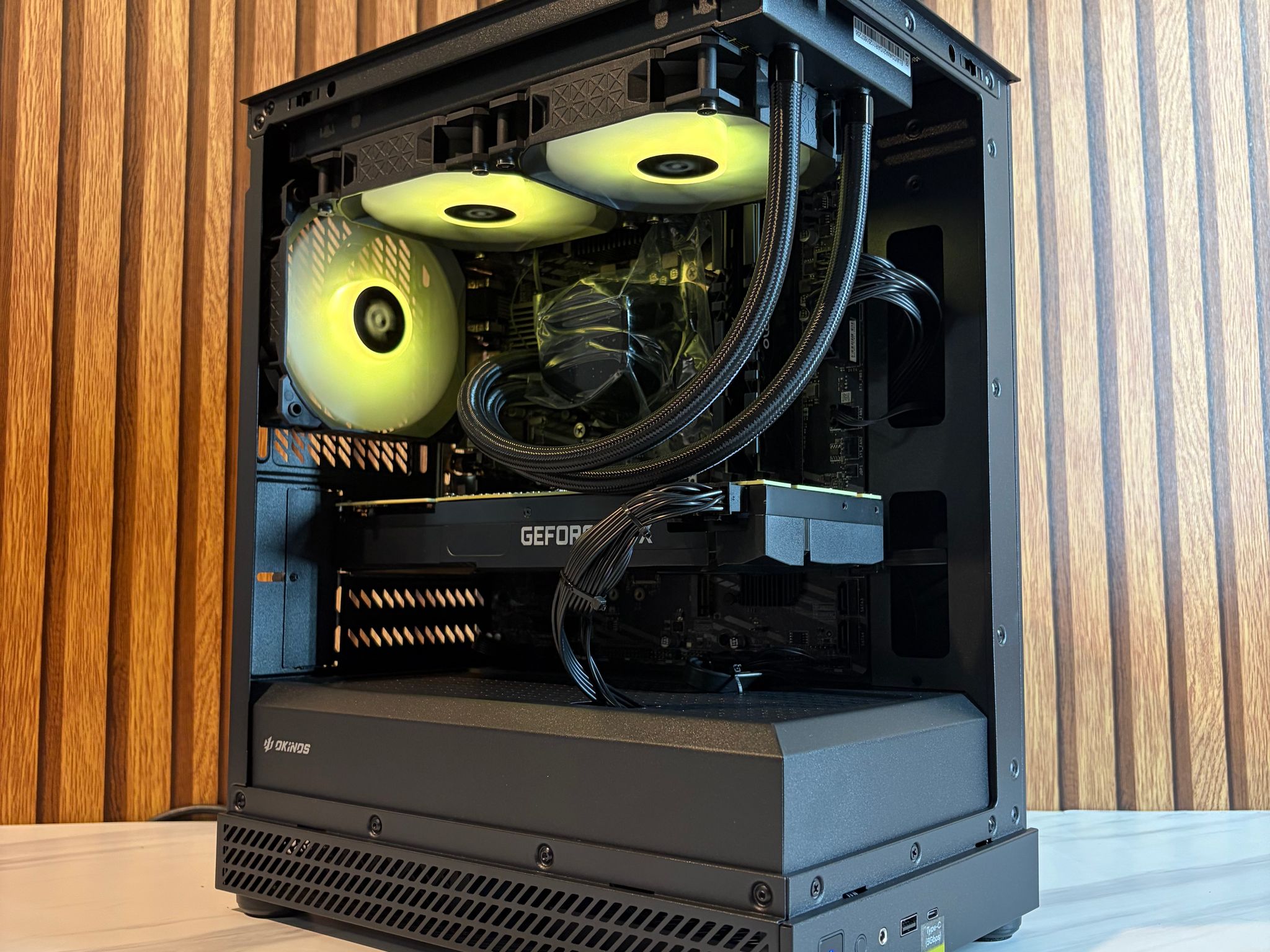 RTX 2080 | I7 10700 | 500GB SSD| 16GB DDR4 | 650W | 240MM