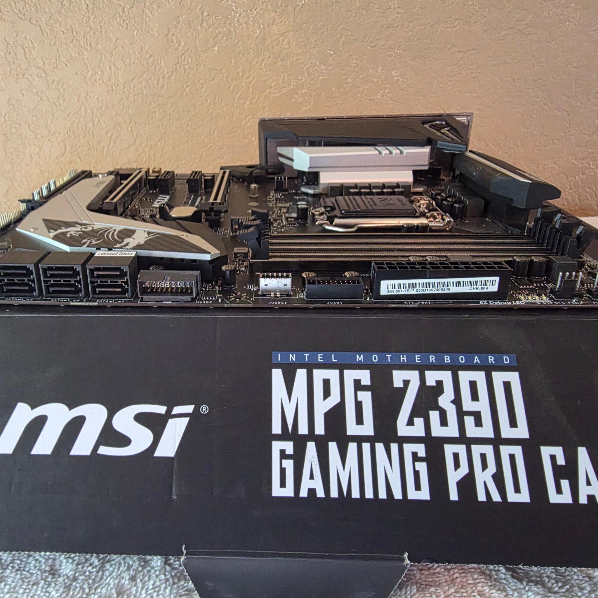 MPG Z390 GAMING PRO CARBON