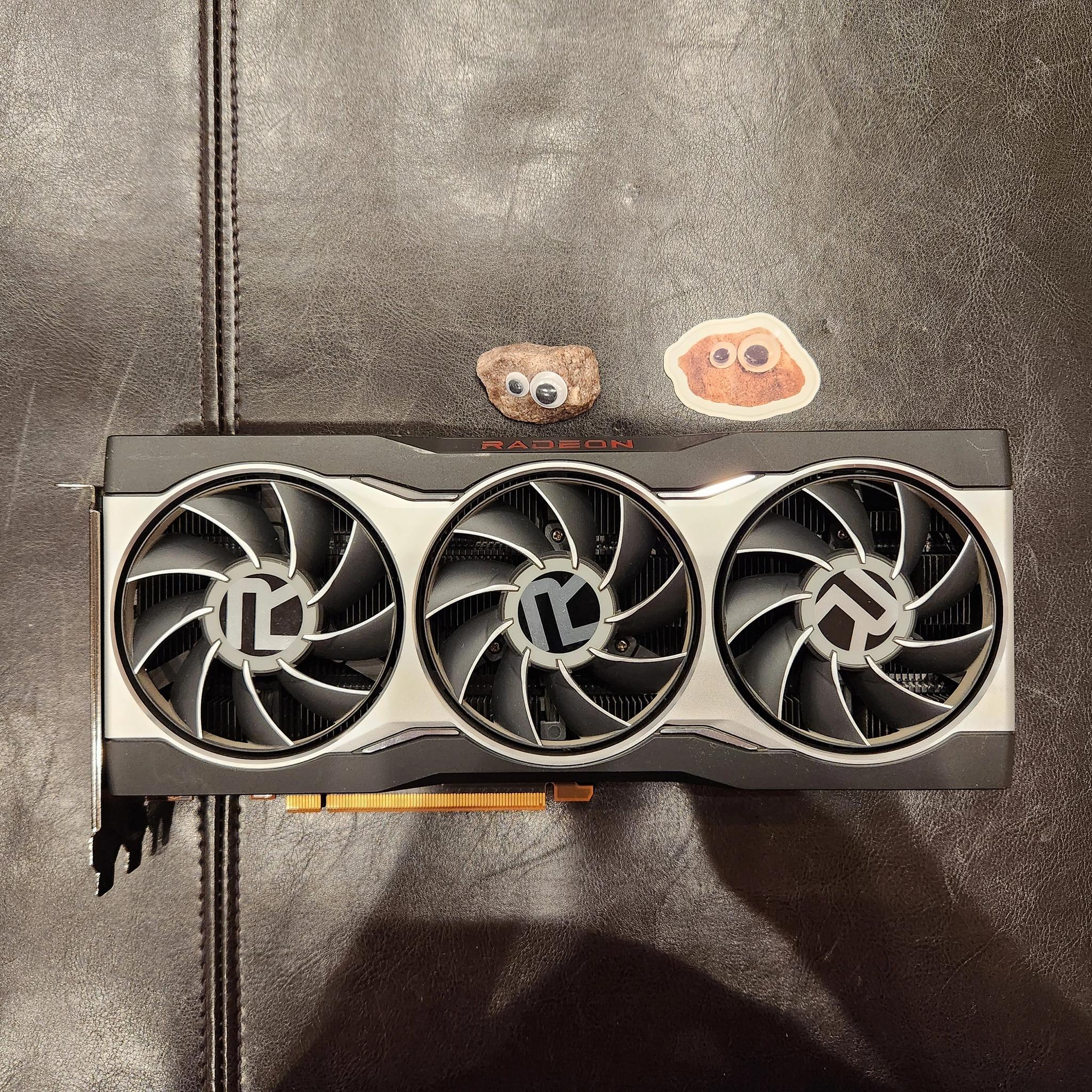 RX 6800 16GB (AMD Reference) - Used, Scuffs/Scratches