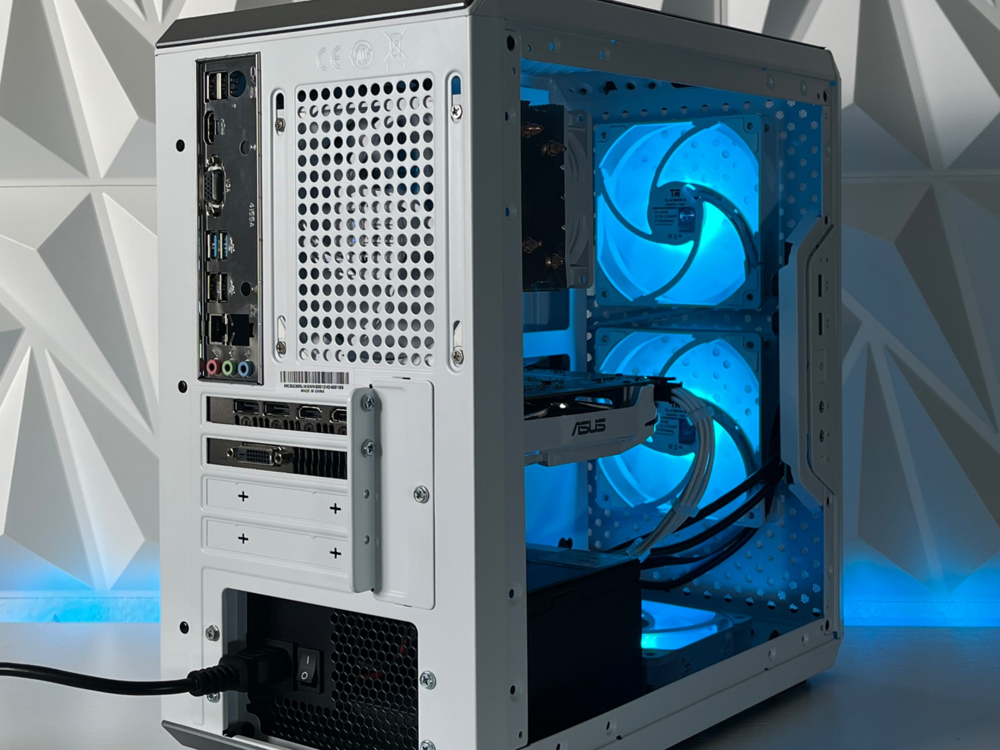 GTX 1060 6GB, Ryzen 7 1700X, 16GB 3600MHz | White RGB Gaming Computer